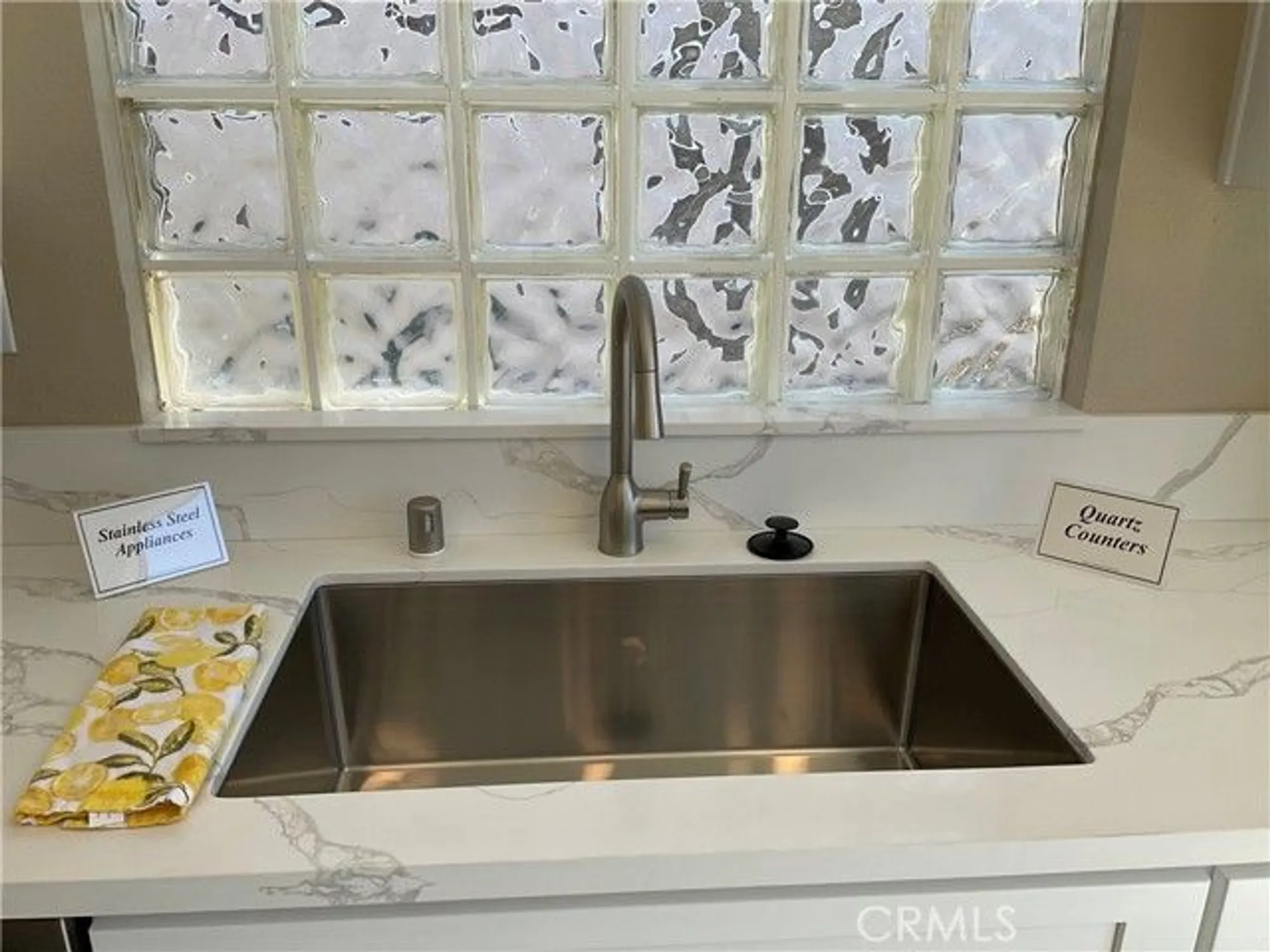 Property Slideshow image 13 of 60 | 8251 triplett ln, Hemet, CA, 92545