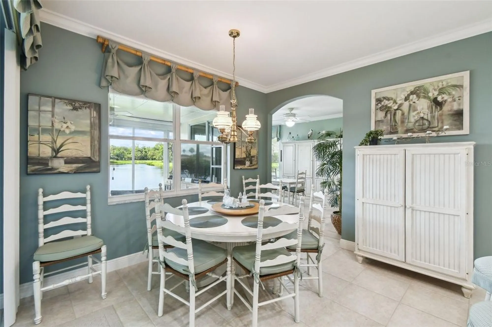 Property Slideshow image 15 of 61 | 201 largo dr, Kissimmee, FL, 34759