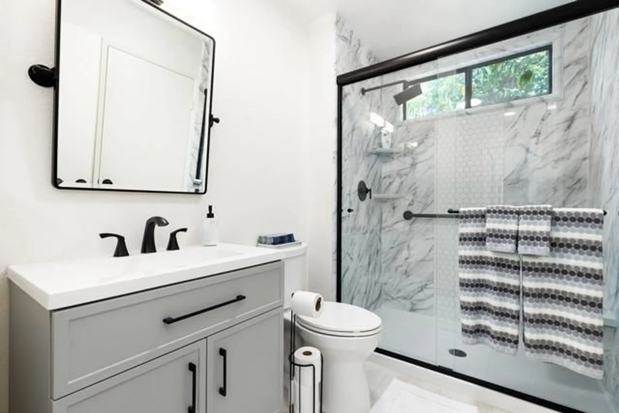 Property Slideshow image 22 of 36 | 54912 shoal crk, La Quinta, CA, 92253