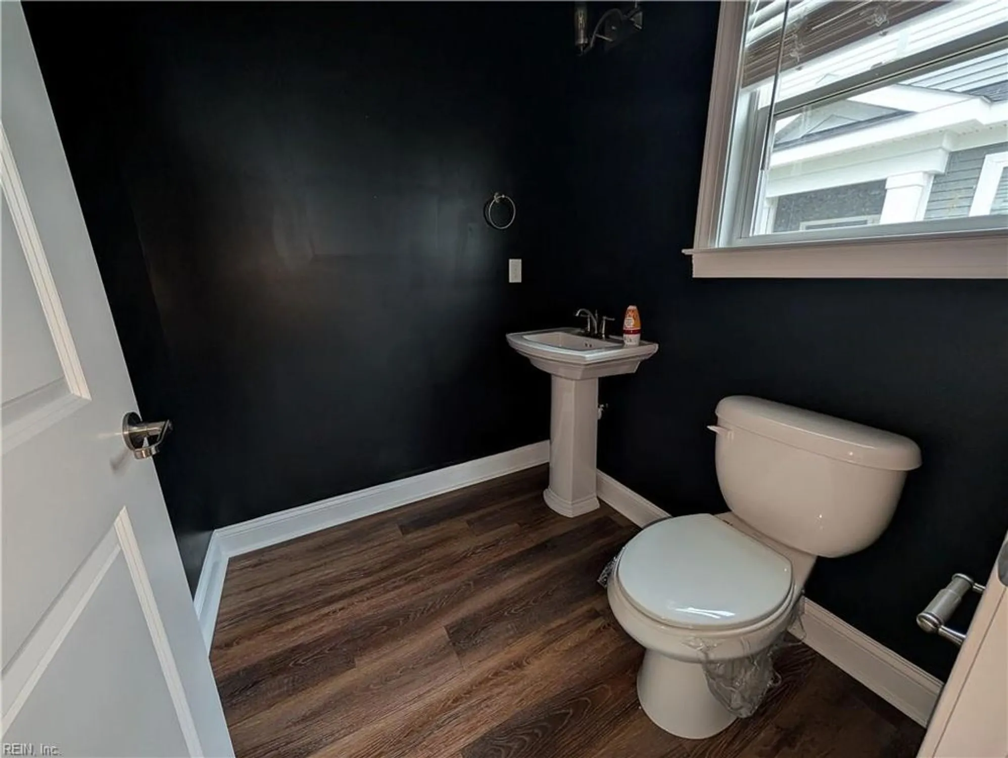 Property Slideshow image 15 of 18 | 4644 longleaf pl, Chesapeake, VA, 23321