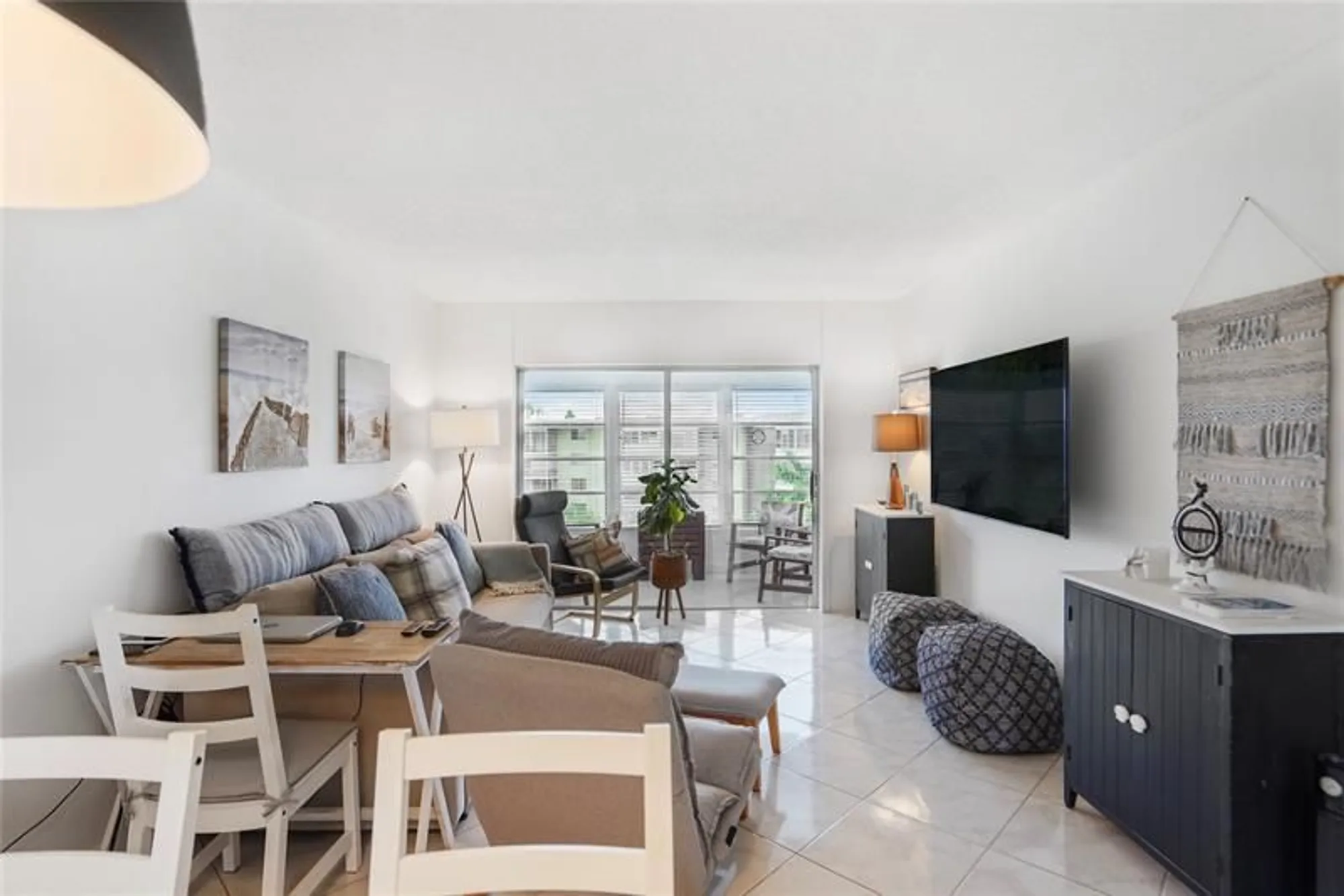 Property Slideshow image 15 of 24 | 3051 nw 46th ave 407, Lauderdale Lakes, FL, 33313