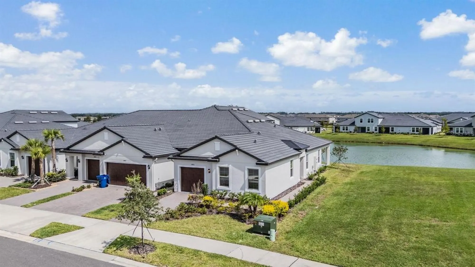 Property Slideshow image 1 of 93 | 10935 gable dig loop, San Antonio, FL, 33576