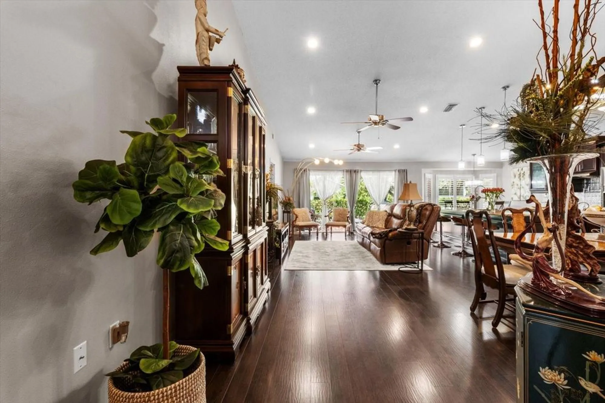 Property Slideshow image 10 of 34 | 1142 wolford dr, Trinity, FL, 34655
