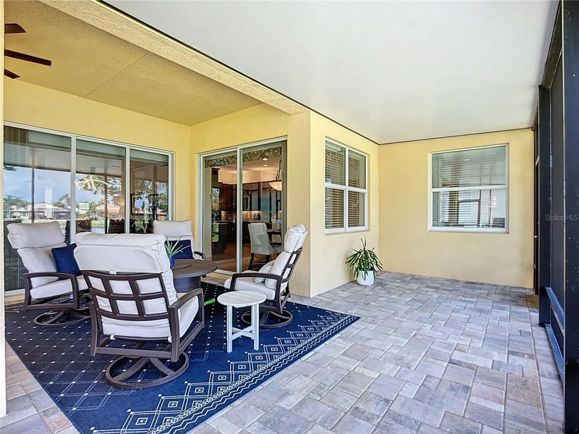 Property Slideshow image 45 of 74 | 16244 diamond bay dr, Wimauma, FL, 33598