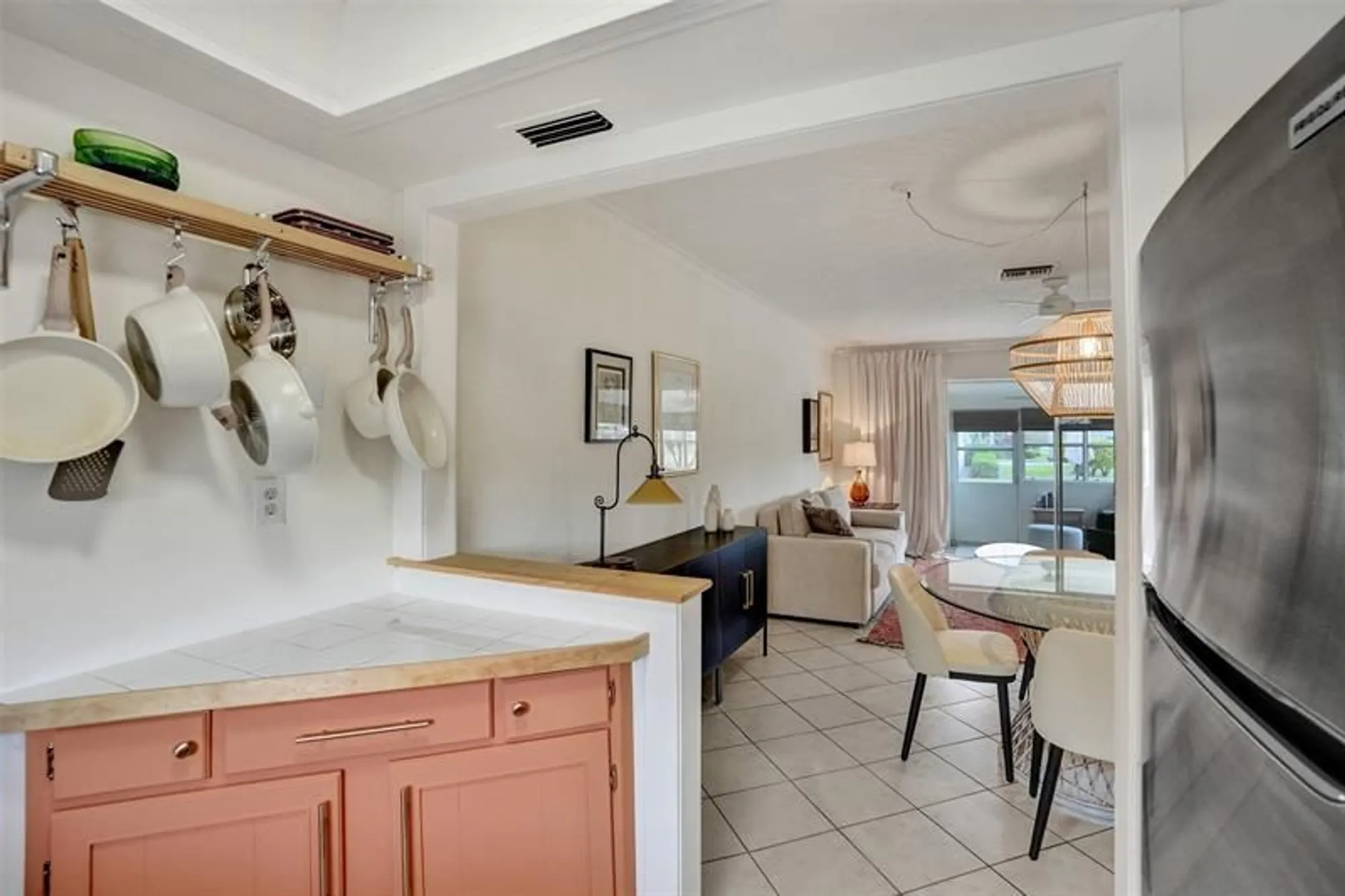 Property Slideshow image 9 of 58 | 2592 dudley dr a, West Palm Beach, FL, 33415