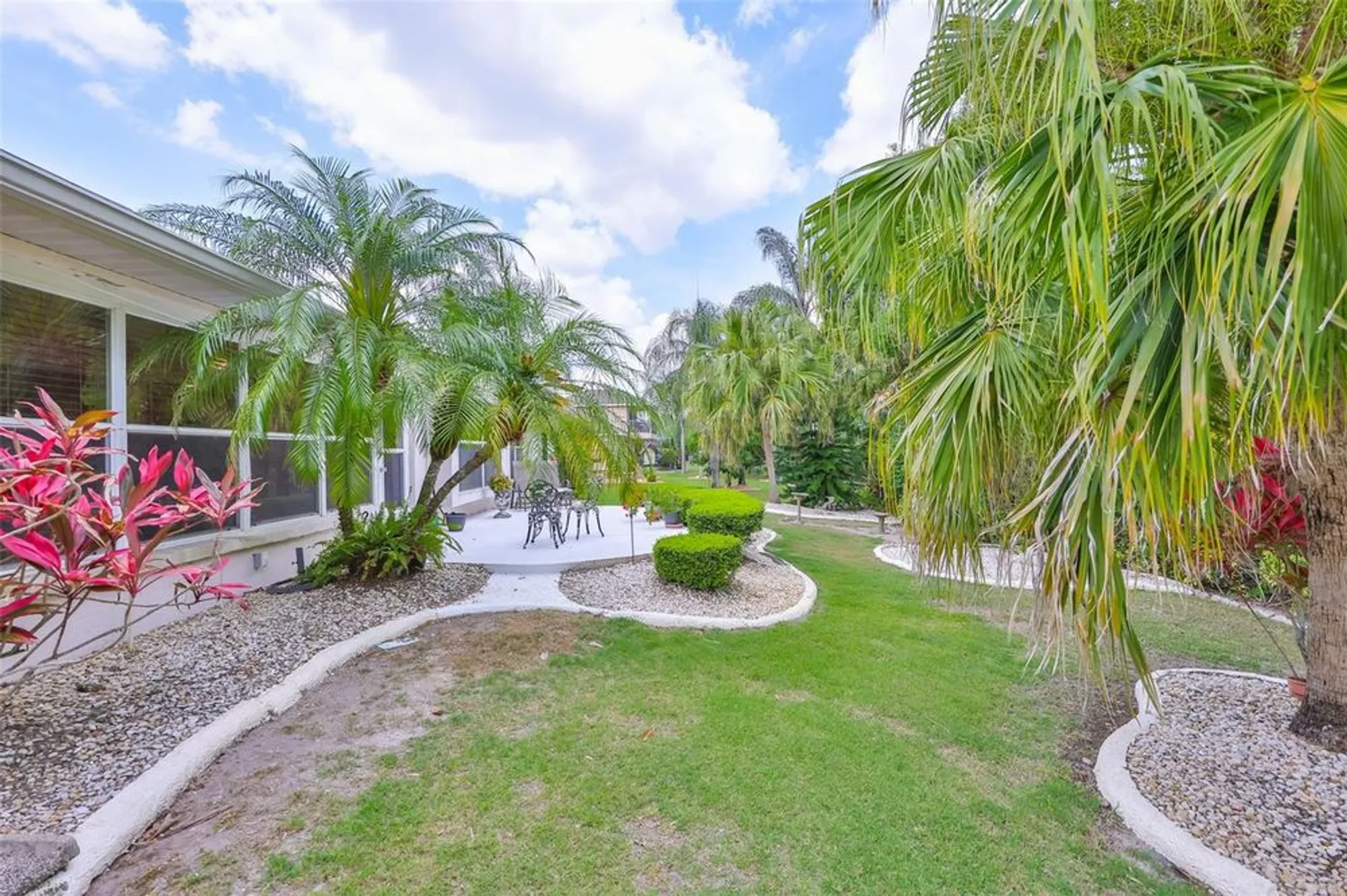 Property Slideshow image 5 of 55 | 2216 w del webb blvd, Sun City Center, FL, 33573