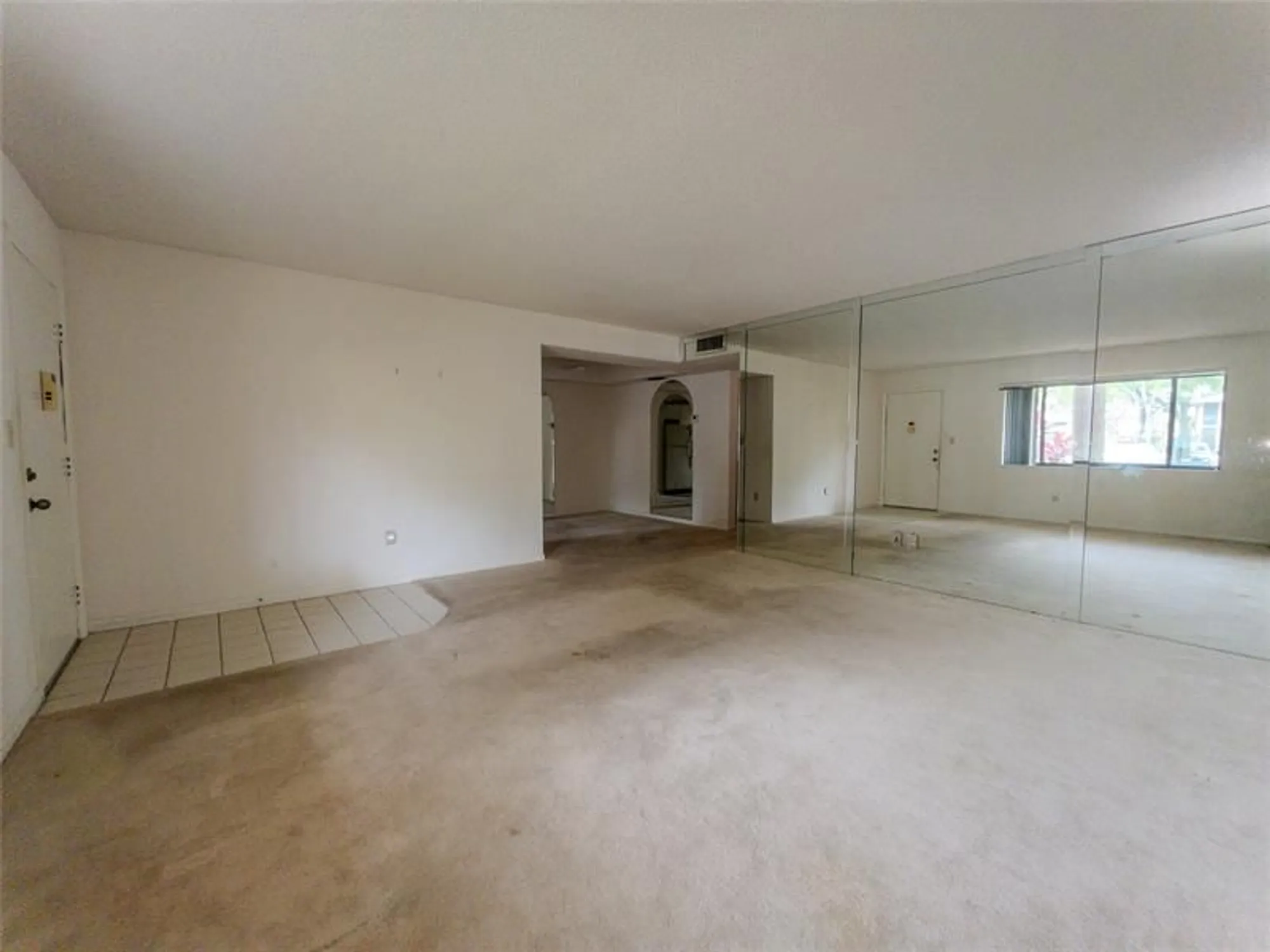 Property Slideshow image 13 of 41 | 7516 ashmont cir 104, Tamarac, FL, 33321