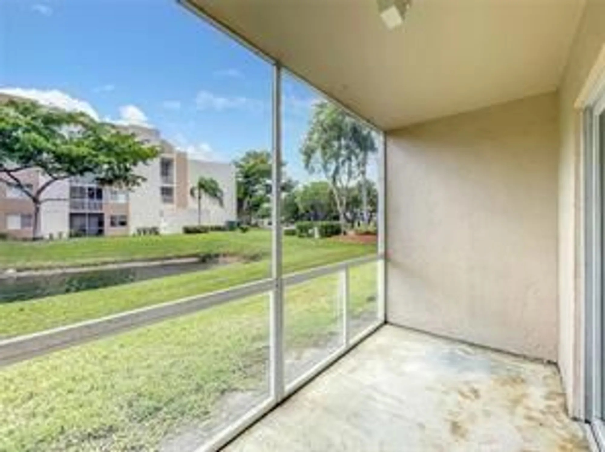 Property Slideshow image 23 of 33 | 9580 weldon cir k110, Tamarac, FL, 33321