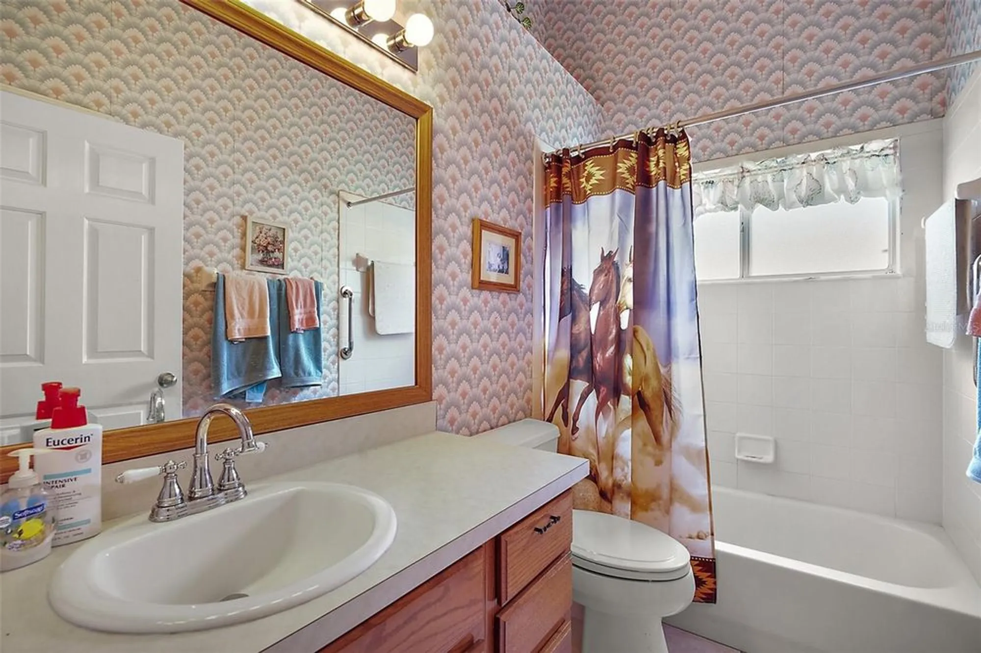 Property Slideshow image 29 of 36 | 25333 river crest dr, Leesburg, FL, 34748