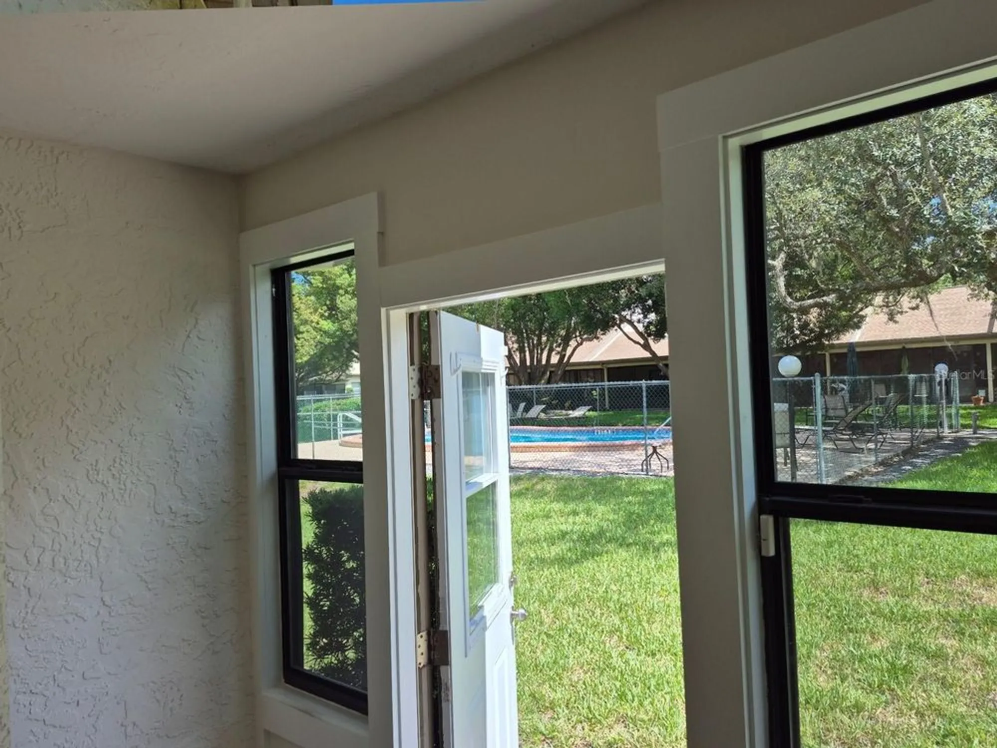 Property Slideshow image 20 of 31 | 1306 golfview dr # 1306, Tarpon Springs, FL, 34689