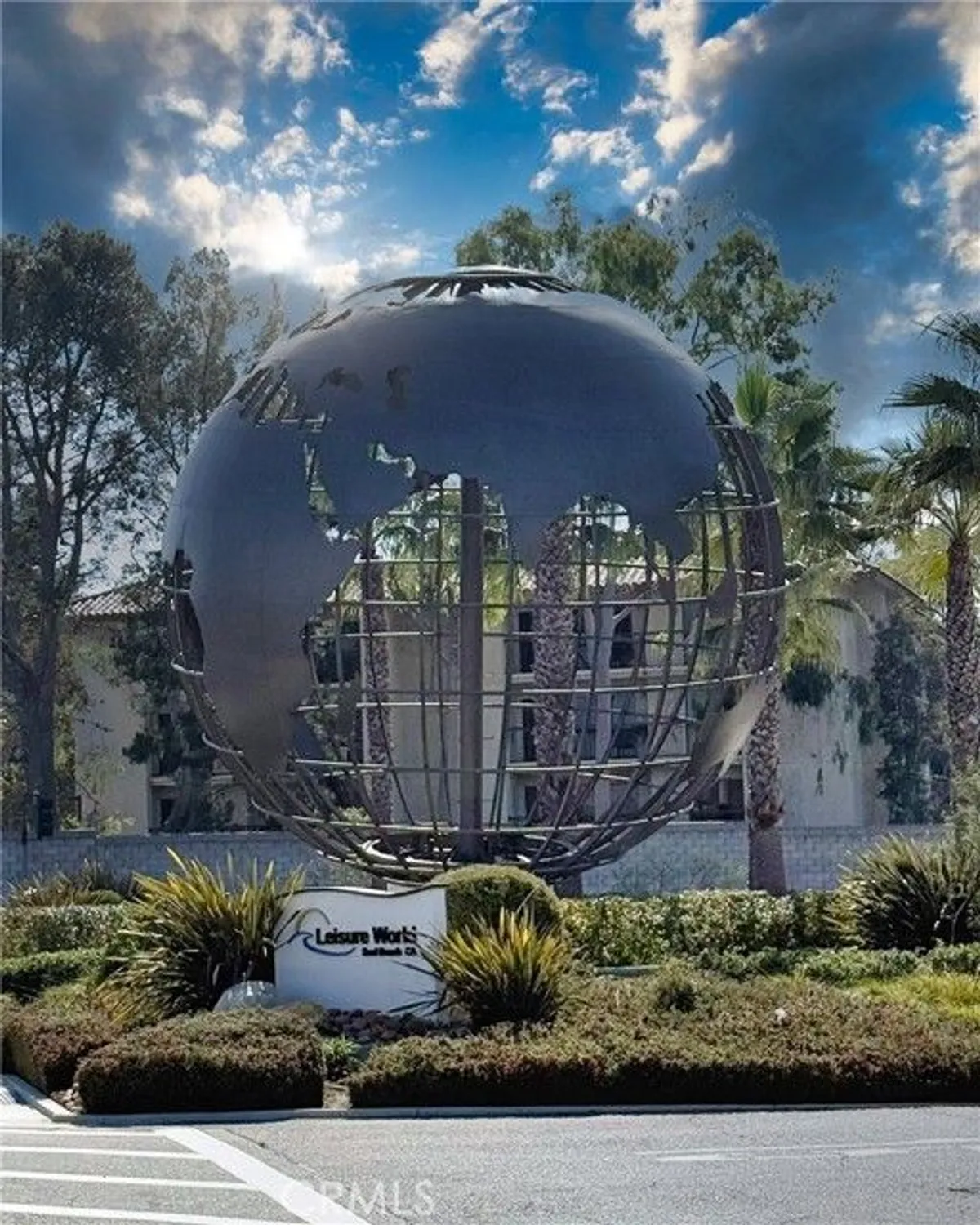 Property Slideshow image 31 of 31 | 1790 sunningdale rd apt 15g, Seal Beach, CA, 90740