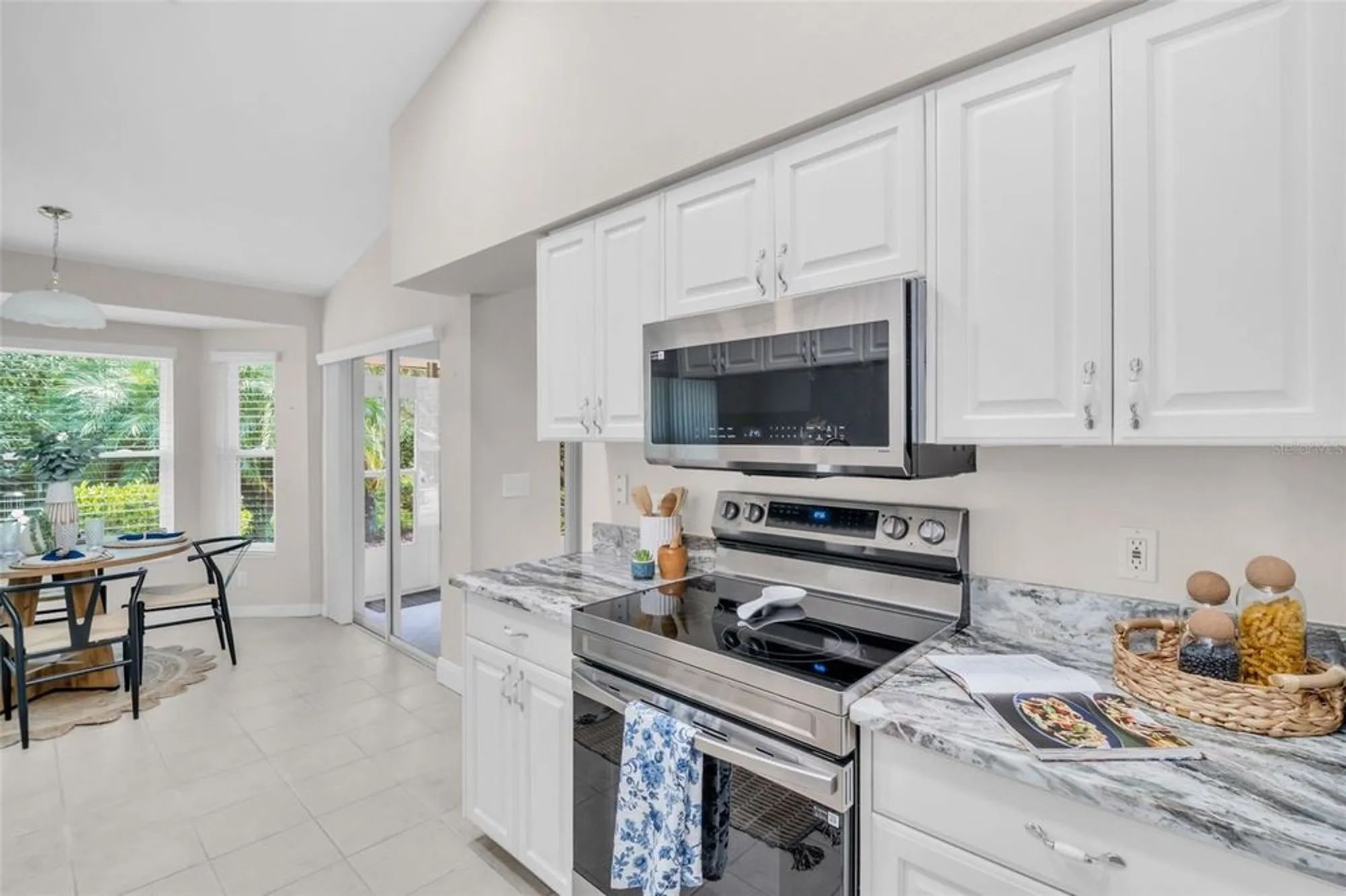 Property Slideshow image 14 of 35 | 12148 arron ter, Trinity, FL, 34655