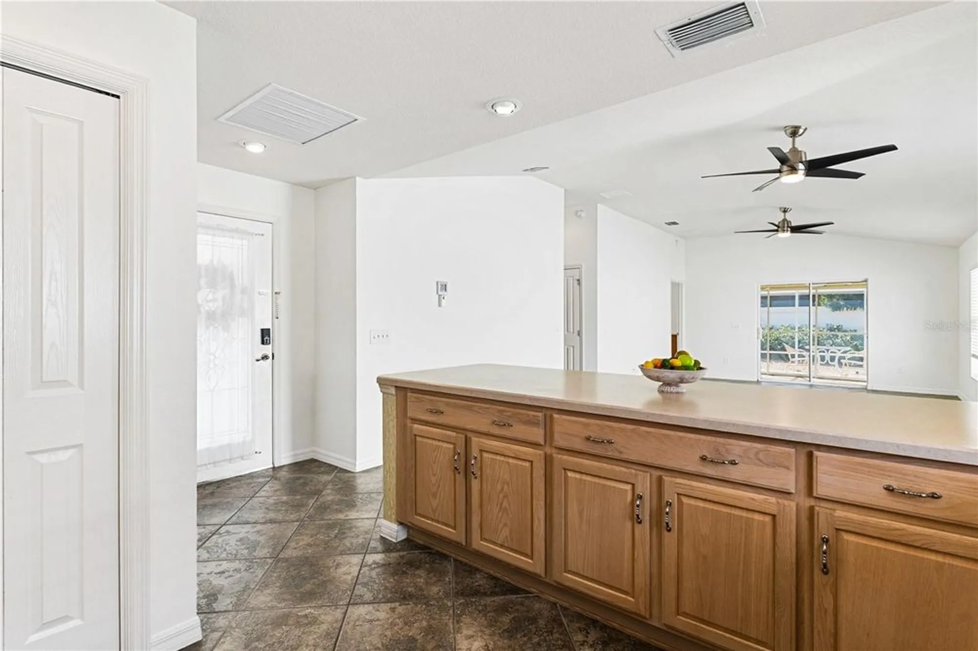 Property Slideshow image 5 of 30 | 17086 se 75th wickson ct, The Villages, FL, 32162