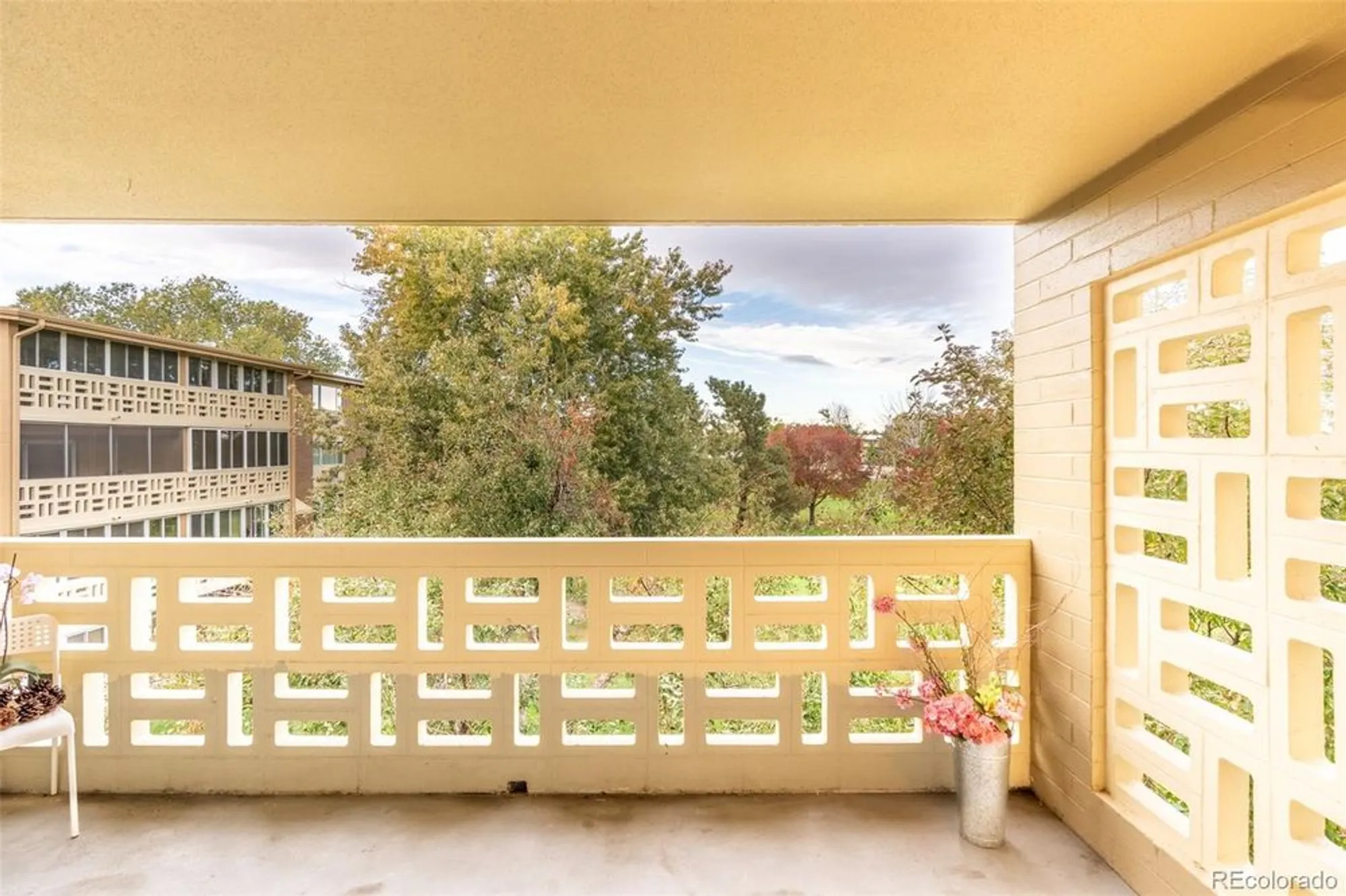 Property Slideshow image 7 of 31 | 650 s alton way apt 10c, Denver, CO, 80247