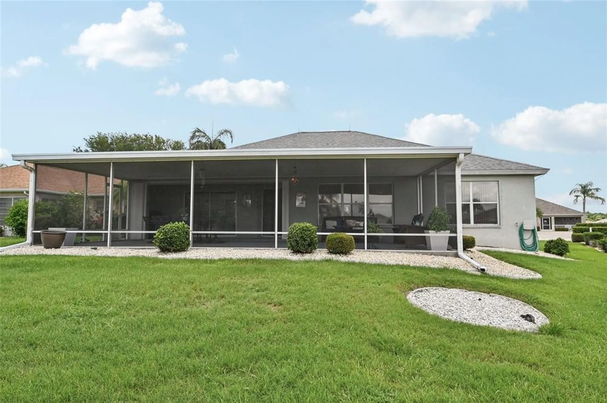 Property Slideshow image 34 of 46 | 2306 emerald lake dr, Sun City Center, FL, 33573