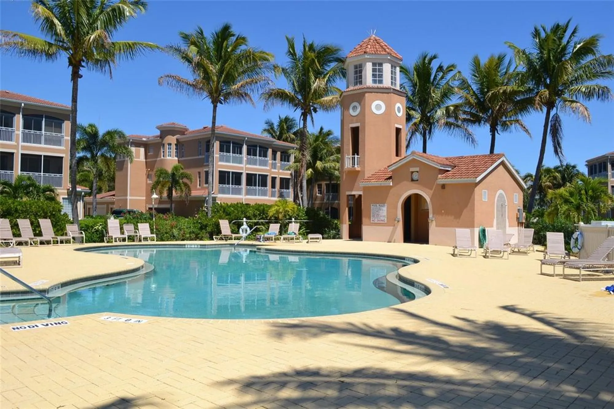 Property Slideshow image 47 of 61 | 3328 sunset key cir d, Punta Gorda, FL, 33955