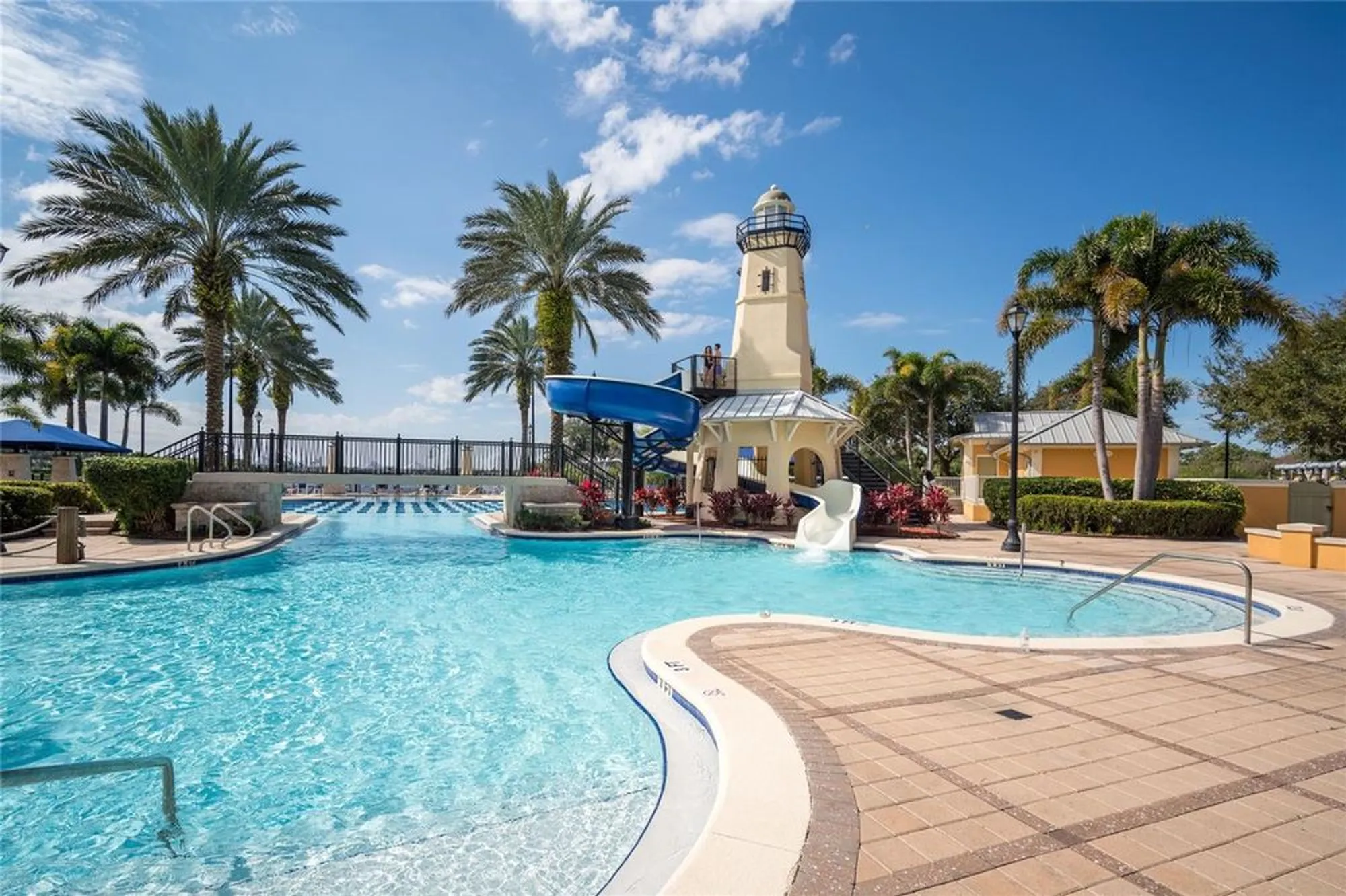 Property Slideshow image 78 of 94 | 5125 admiral pointe dr, Apollo Beach, FL, 33572