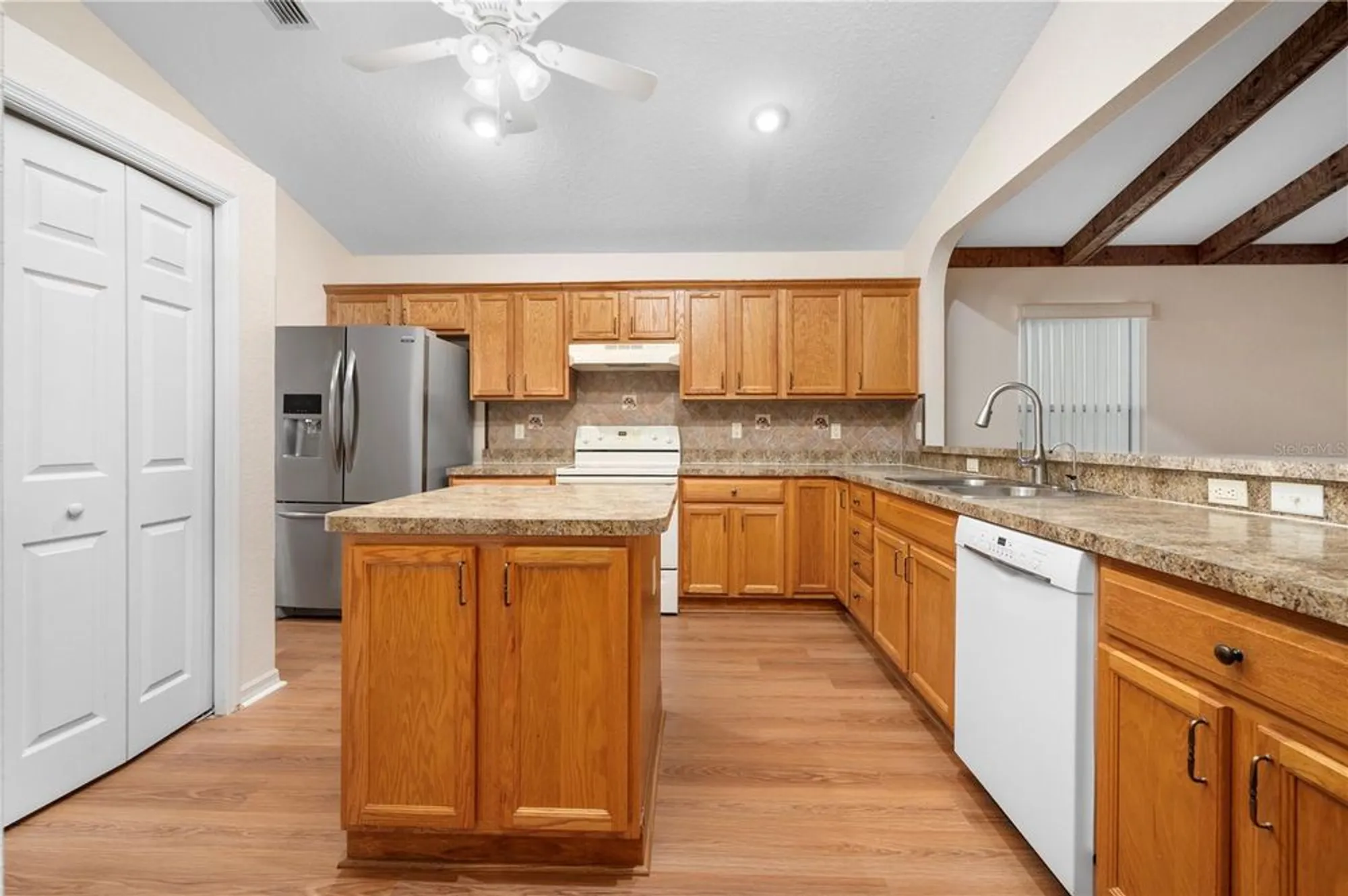 Property Slideshow image 16 of 49 | 11094 se 173rd ln, Summerfield, FL, 34491