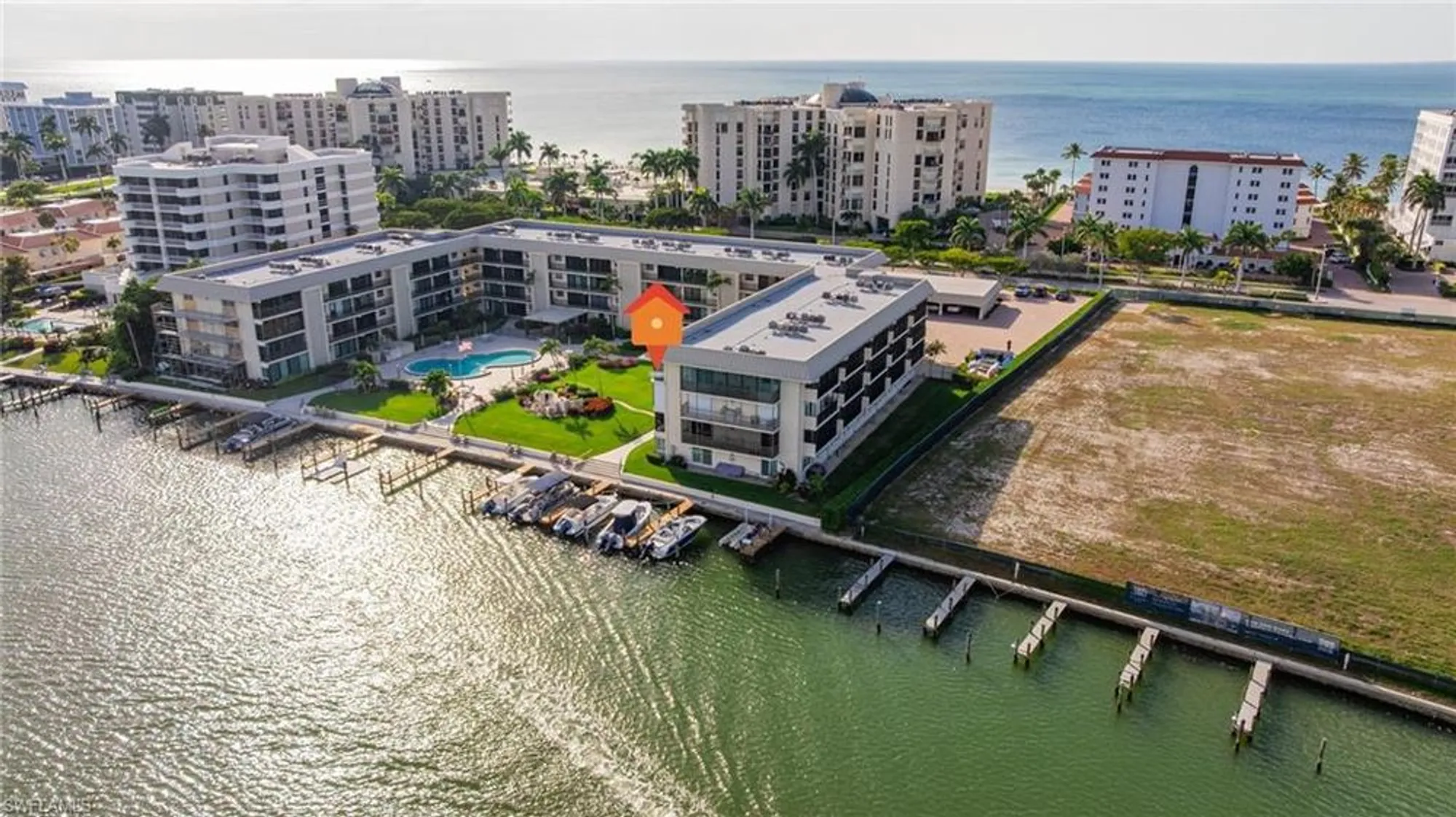Property Slideshow image 47 of 49 | 3200 gulf shore blvd 401, Naples, FL, 34103