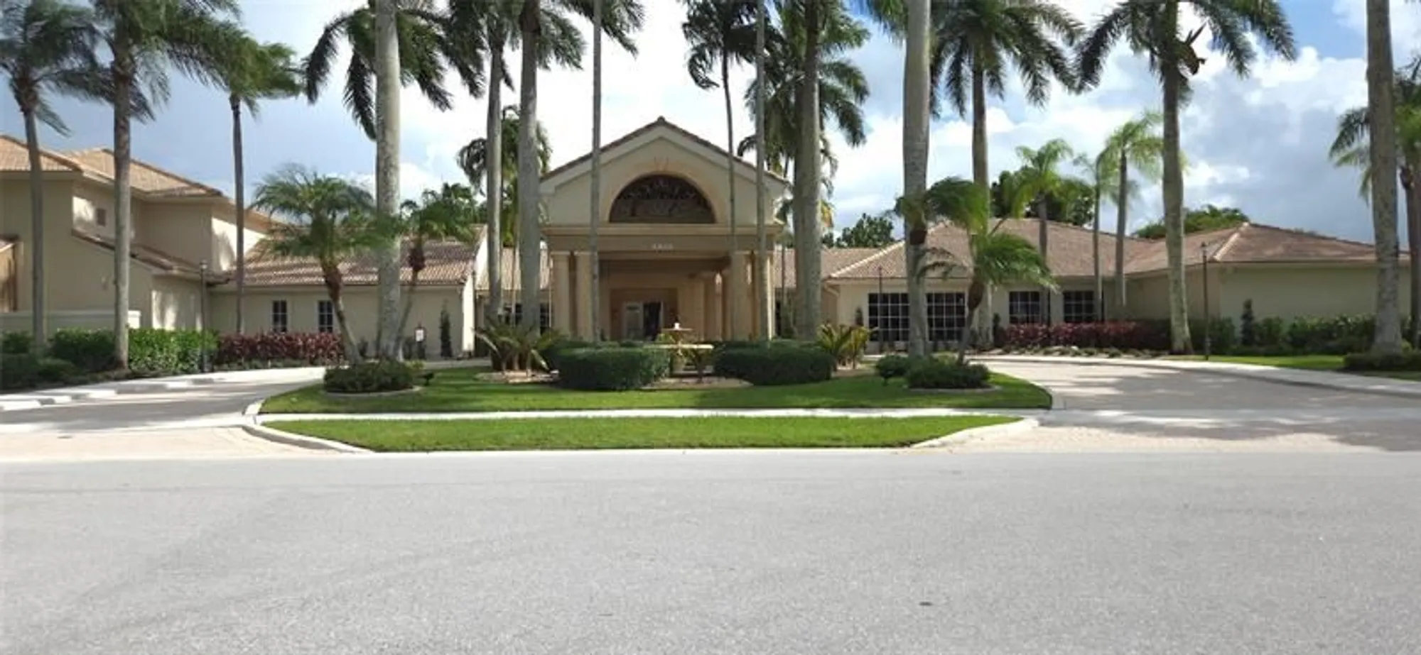 Property Slideshow image 38 of 65 | 6898 grenelefe rd, Boynton Beach, FL, 33437