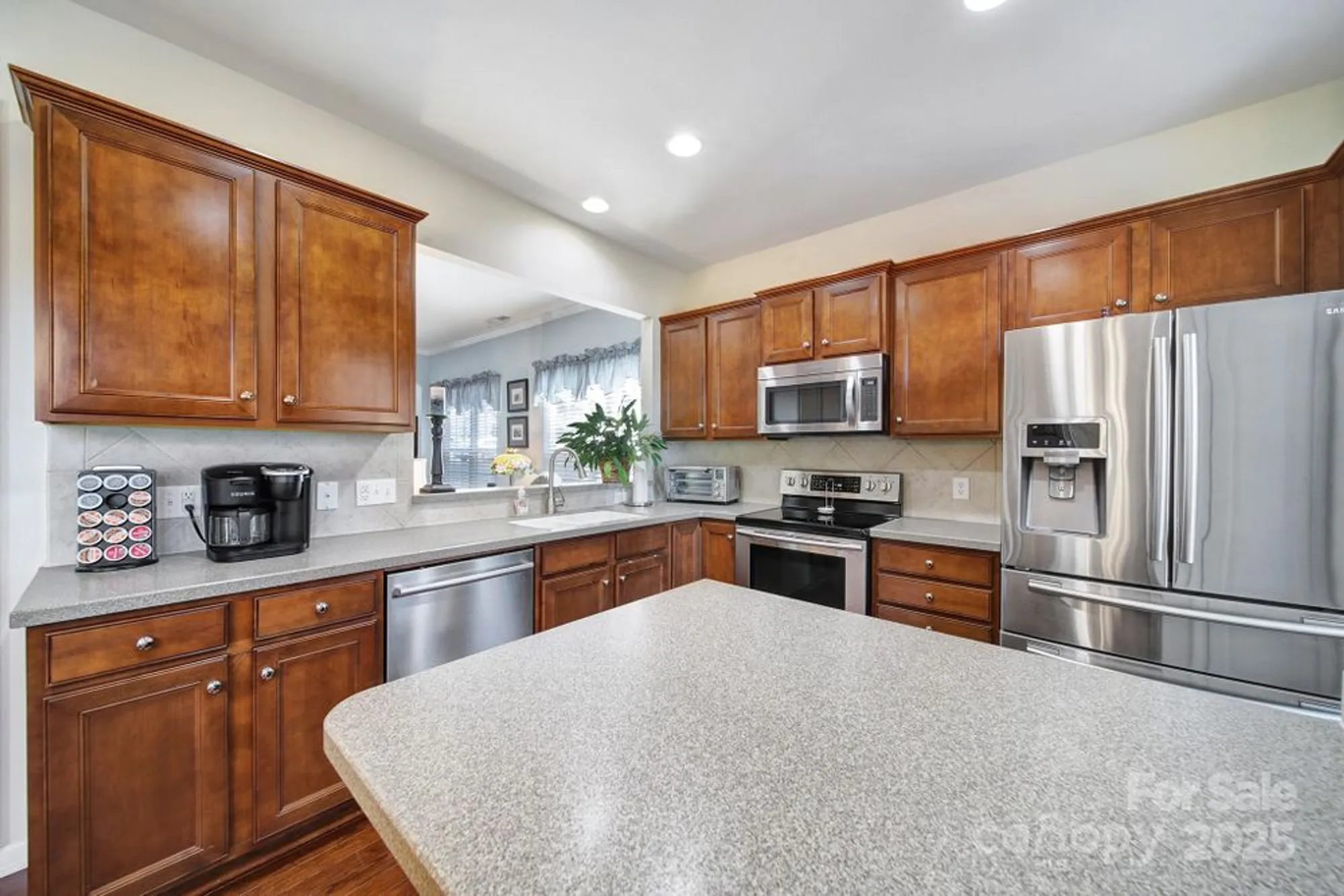 Property Slideshow image 11 of 41 | 5011 broad ln, Fort Mill, SC, 29707