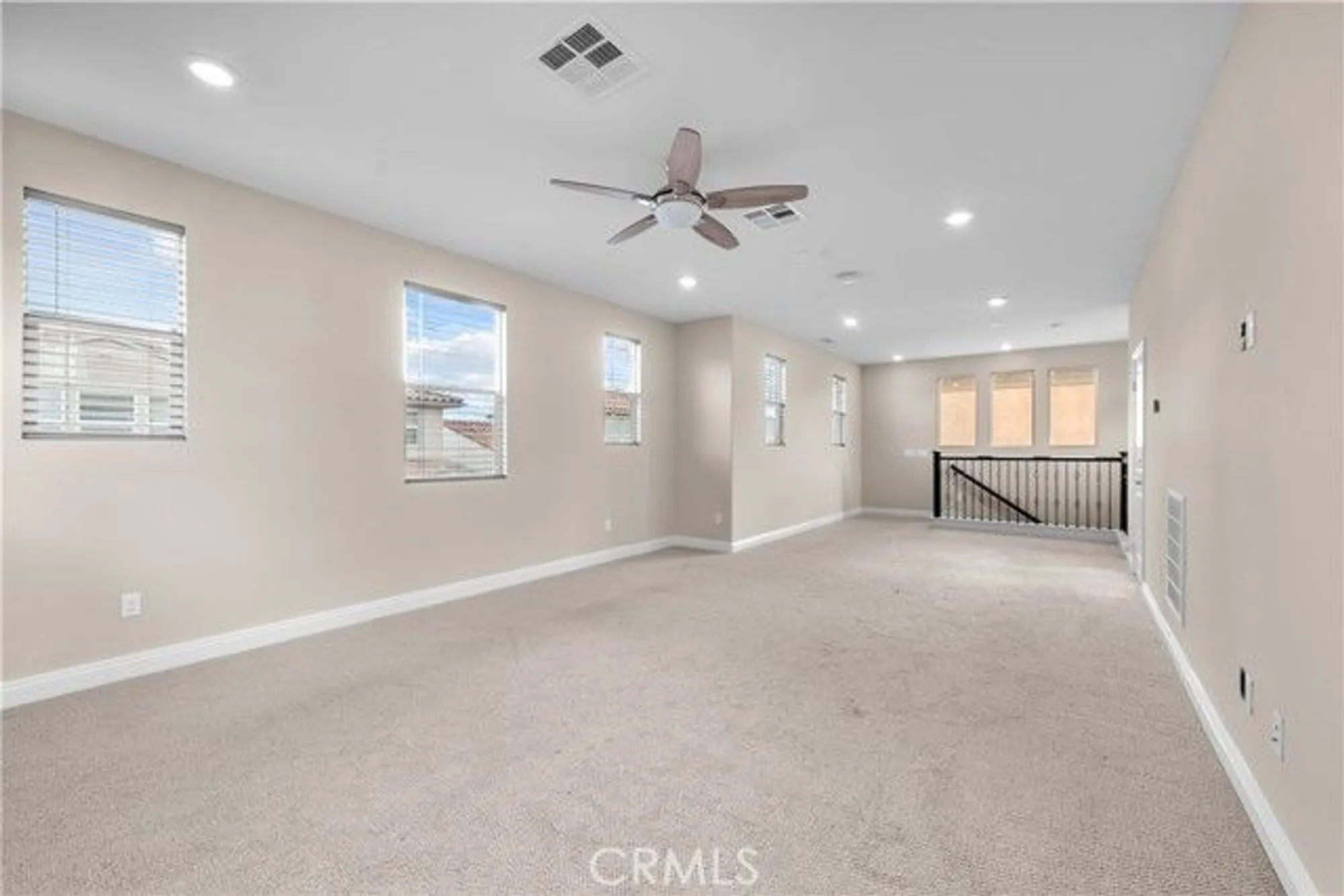 Property Slideshow image 22 of 31 | 20552 galloway dr, Saugus, CA, 91350