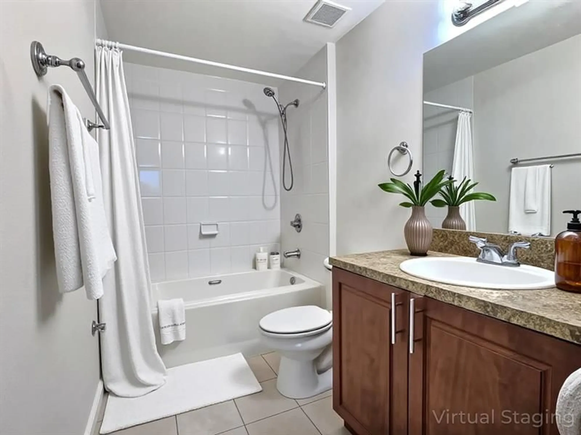 Property Slideshow image 23 of 35 | 7940 n nob hill rd 108, Tamarac, FL, 33321