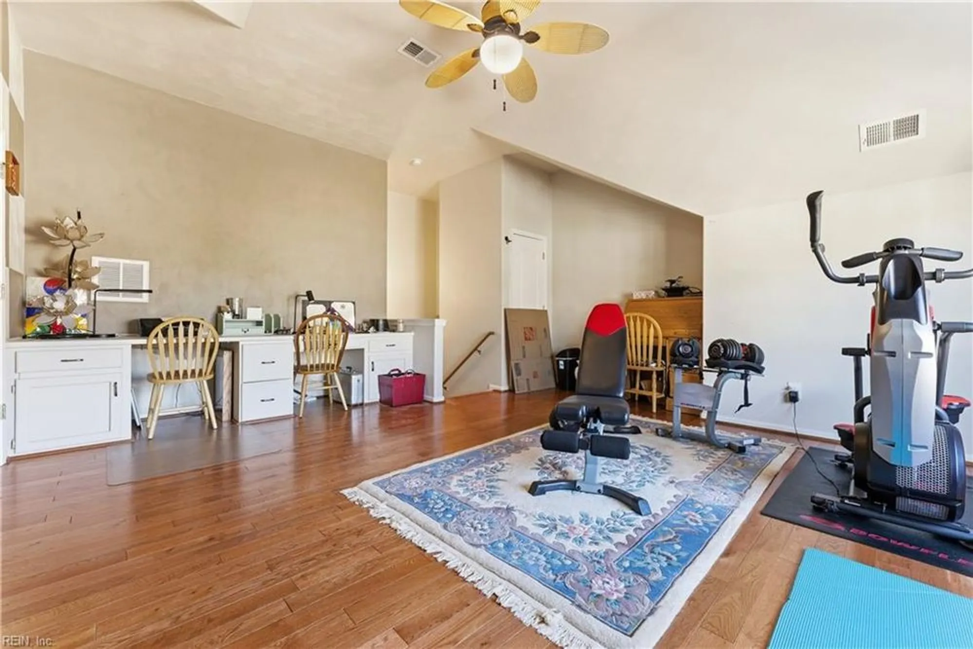 Property Slideshow image 26 of 44 | 3237 gallahad dr, Virginia Beach, VA, 23456