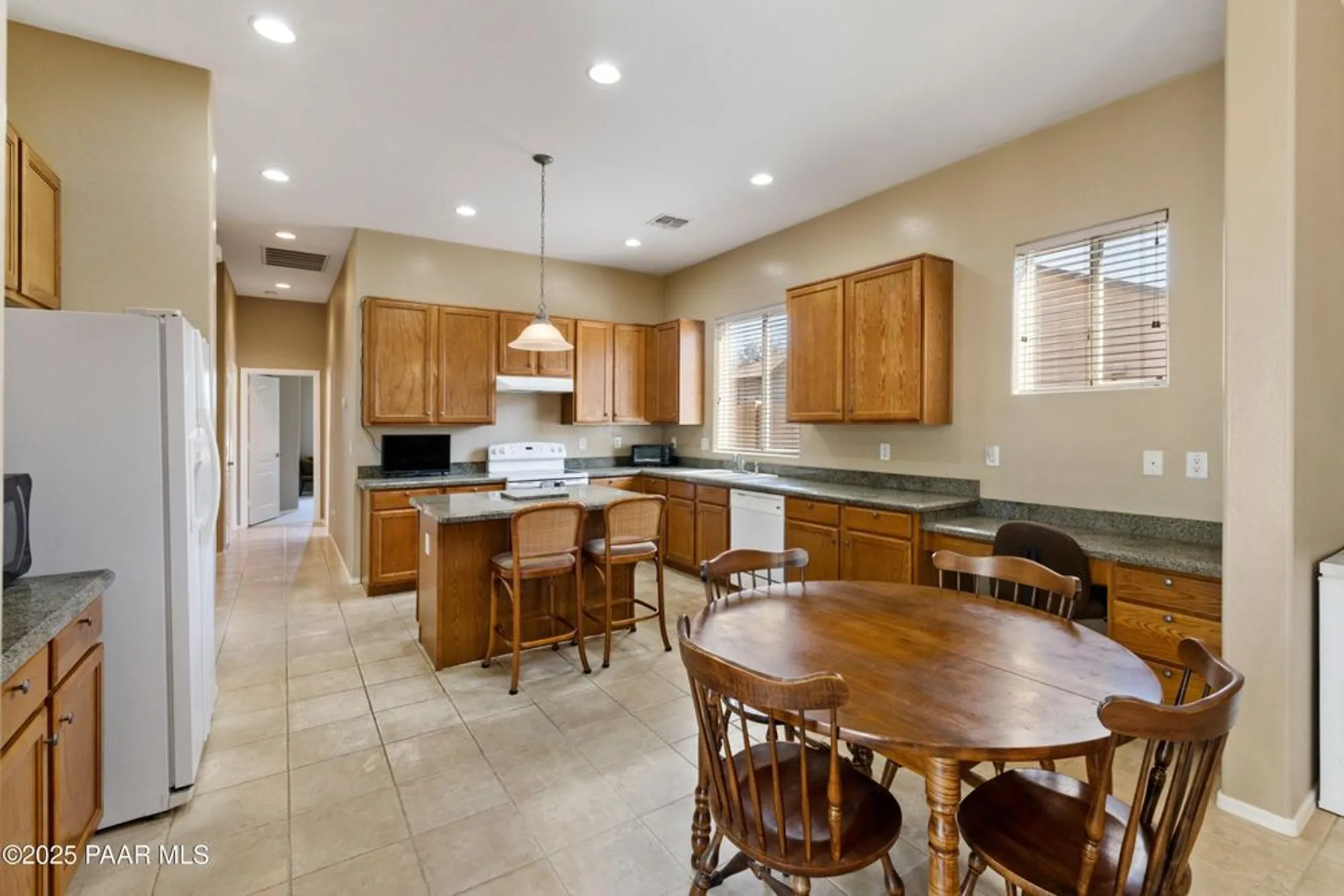 Property Slideshow image 8 of 40 | 8203 n sable way, Prescott Valley, AZ, 86315