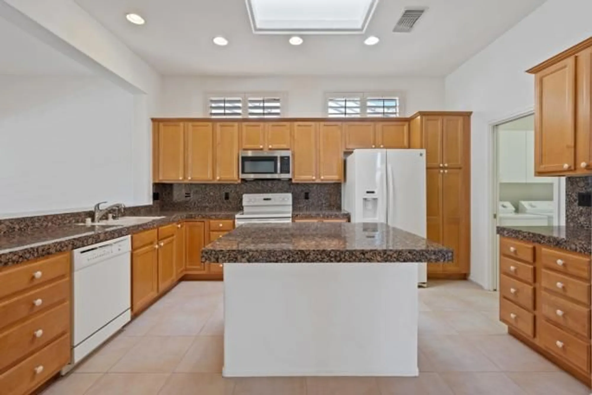 Property Slideshow image 19 of 45 | 78513 sunrise mountain vw, Palm Desert, CA, 92211