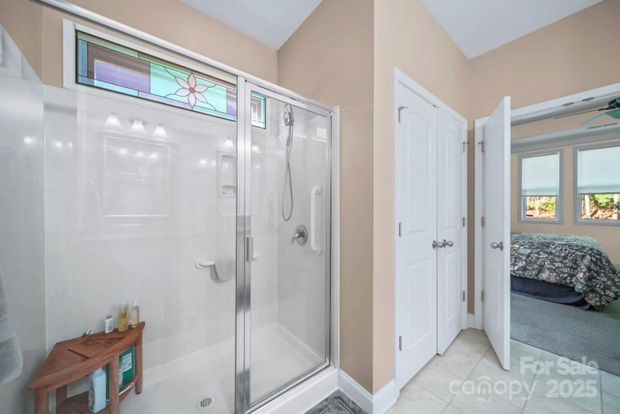 Property Slideshow image 28 of 47 | 5326 casper dr, Charlotte, NC, 28214