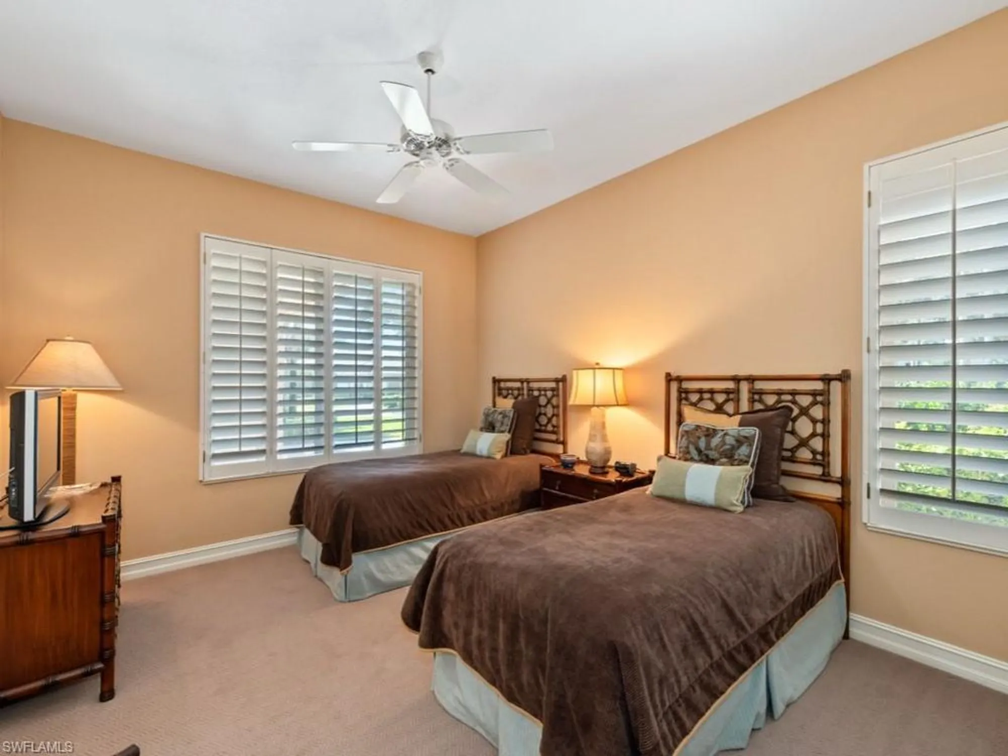 Property Slideshow image 22 of 50 | 3460 oak hammock ct, Bonita Springs, FL, 34134