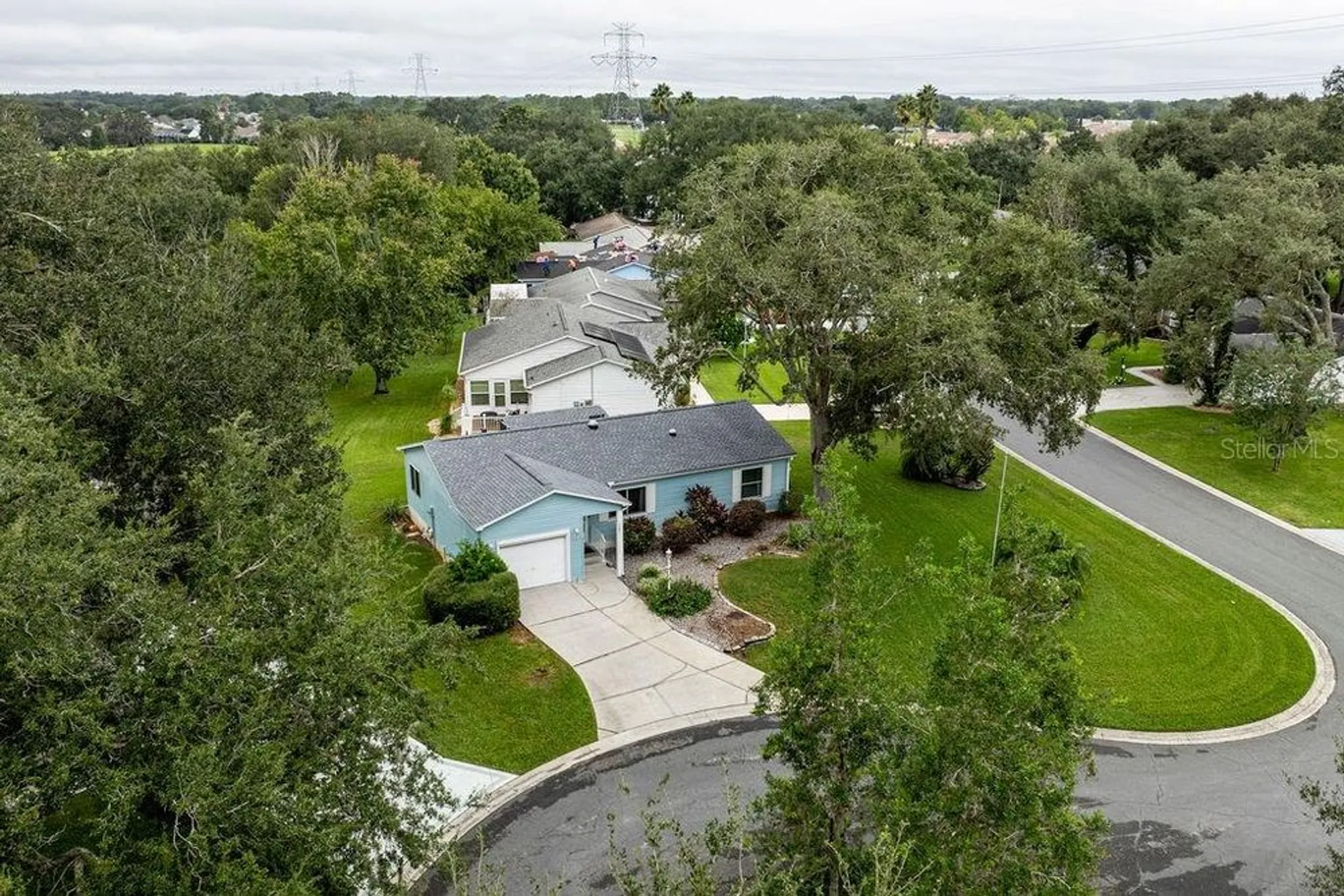 Property Slideshow image 33 of 37 | 1501 alfonso ln, The Villages, FL, 32159