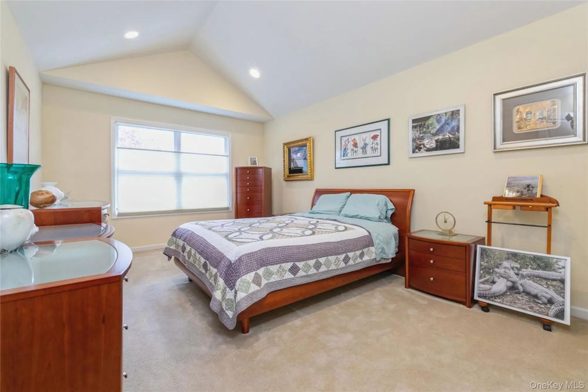 Property Slideshow image 24 of 44 | 95 cove ln, East Setauket, NY, 11733