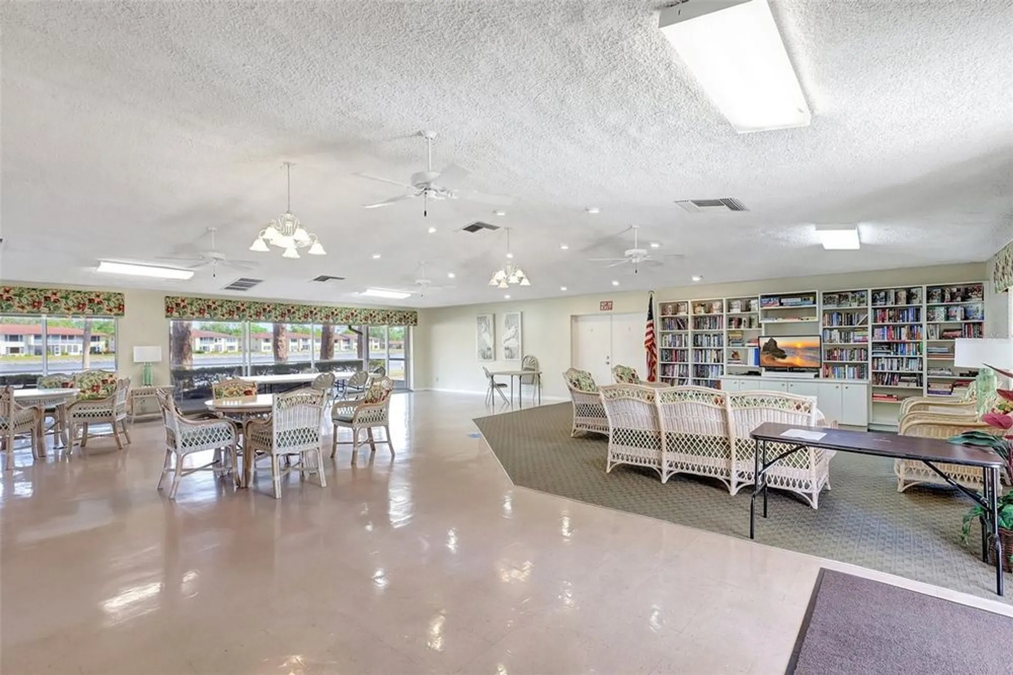 Property Slideshow image 38 of 44 | 4420 tecumseh trl # 38, Sarasota, FL, 34233