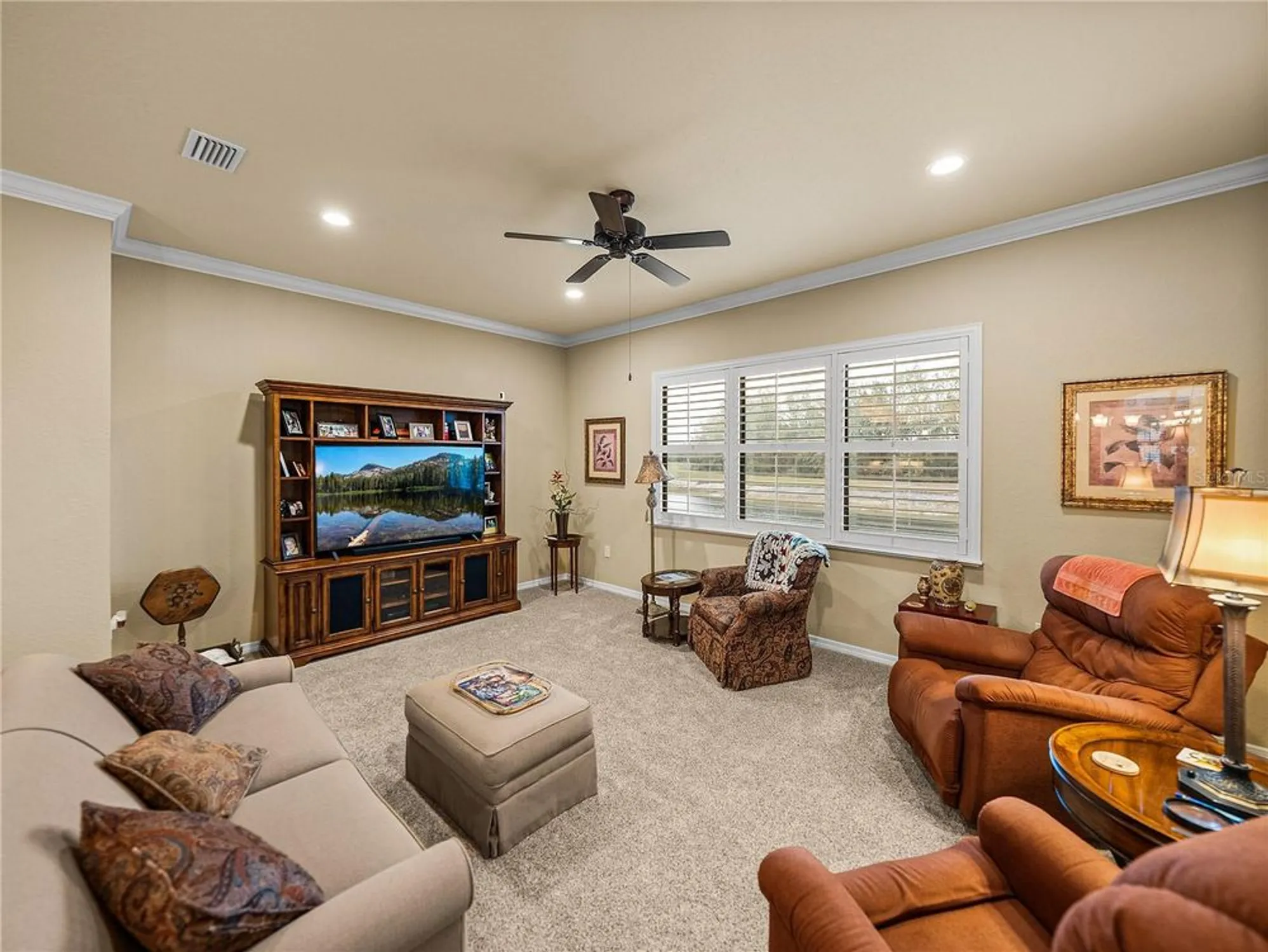 Property Slideshow image 21 of 95 | 1336 oakmont dr, Winter Haven, FL, 33884