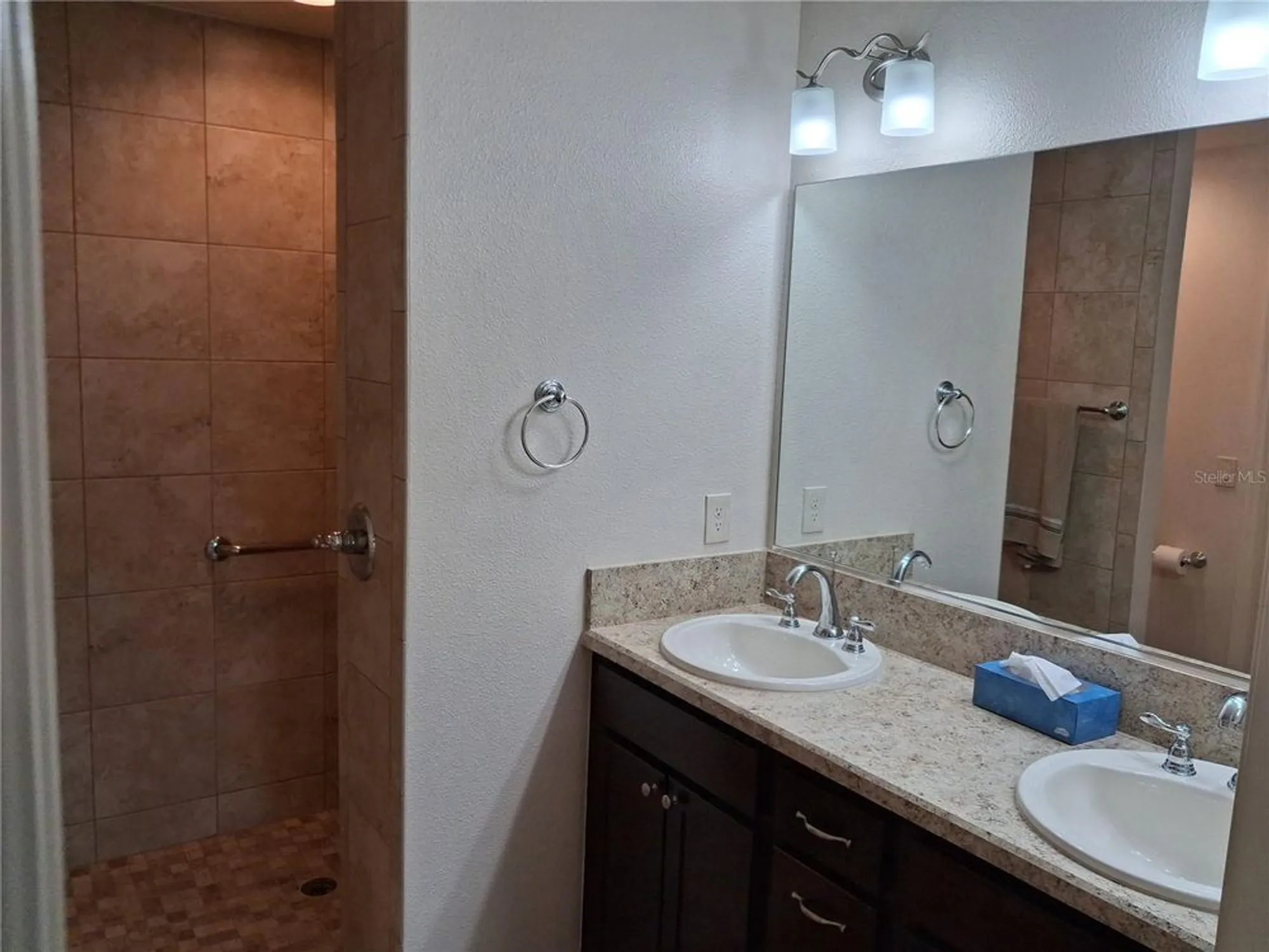 Property Slideshow image 16 of 40 | 7372 se 168th mitzi st, The Villages, FL, 32162
