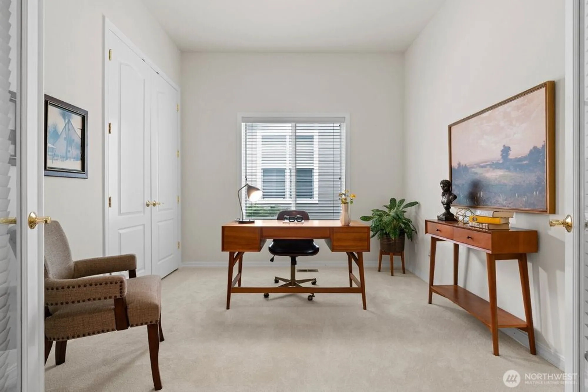 Property Slideshow image 33 of 40 | 12415 235th pl, Redmond, WA, 98053