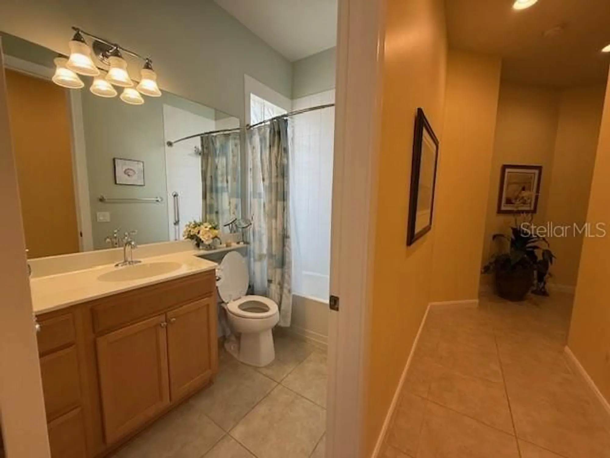 Property Slideshow image 26 of 56 | 5962 roseto pl, Sarasota, FL, 34238