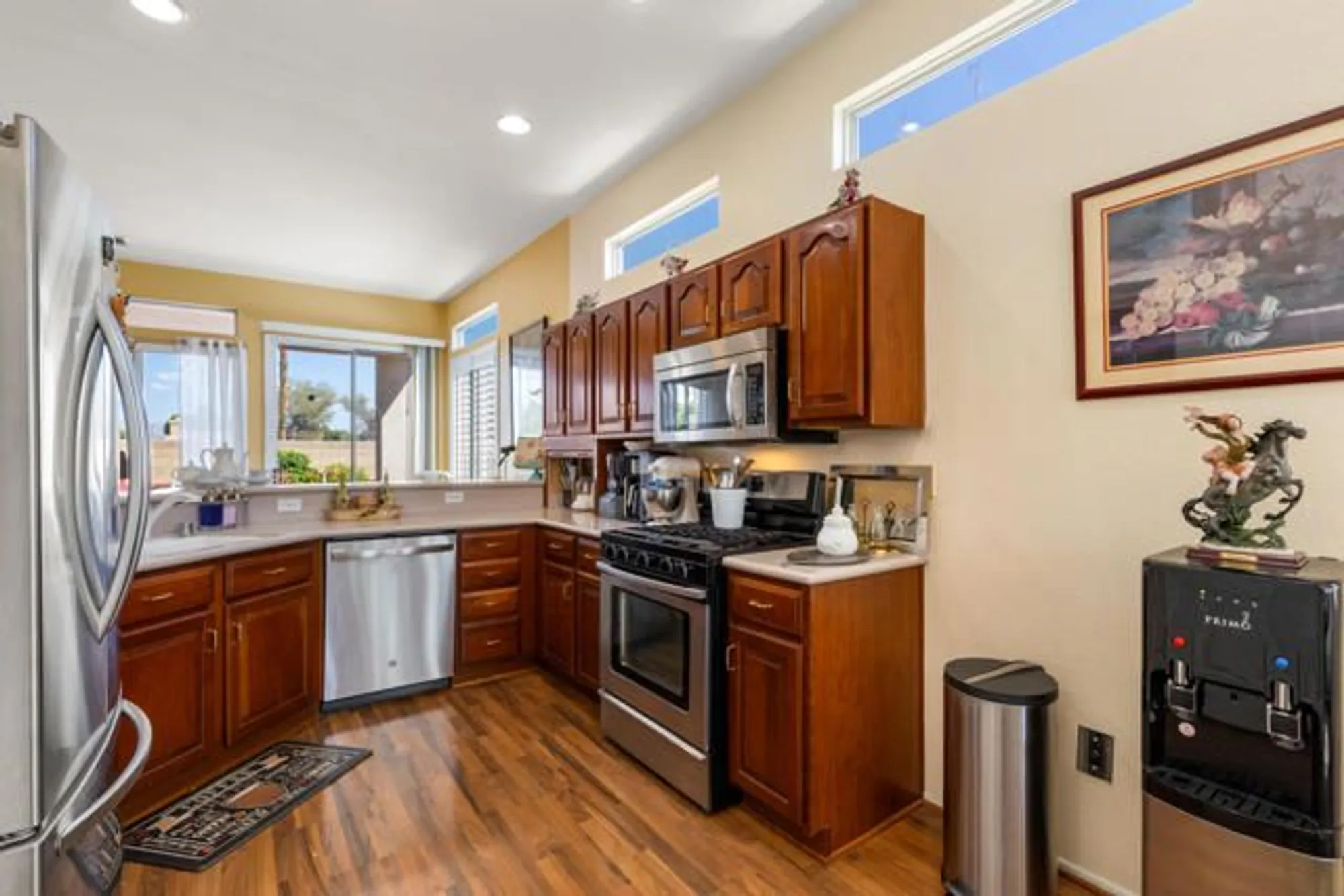 Property Slideshow image 13 of 65 | 43986 medinah dr, Indio, CA, 92201