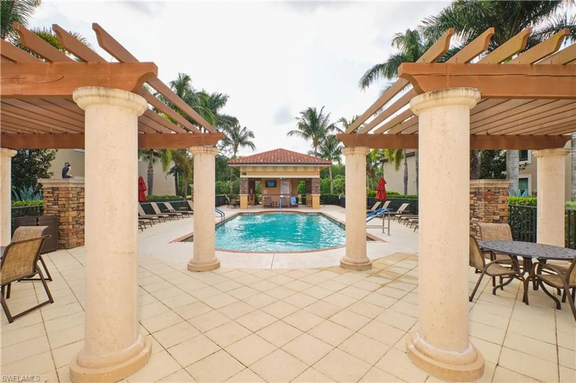 Property Slideshow image 36 of 50 | 28051 bridgetown ct unit 5725, Bonita Springs, FL, 34135
