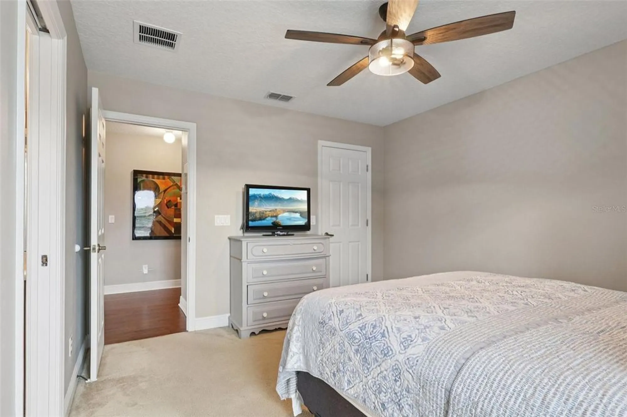 Property Slideshow image 35 of 68 | 30113 jutland ct, Mount Dora, FL, 32757