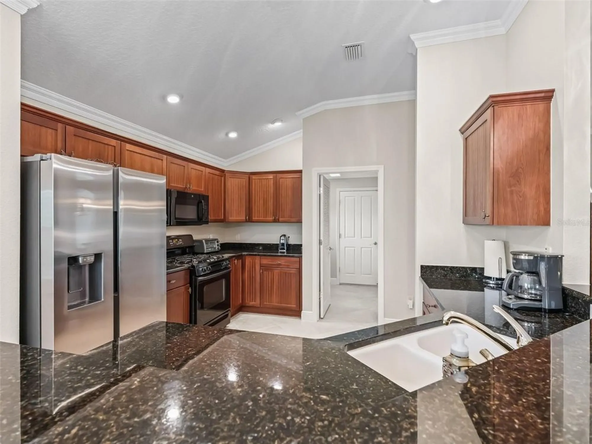 Property Slideshow image 12 of 42 | 654 poinsett ct, The Villages, FL, 32162