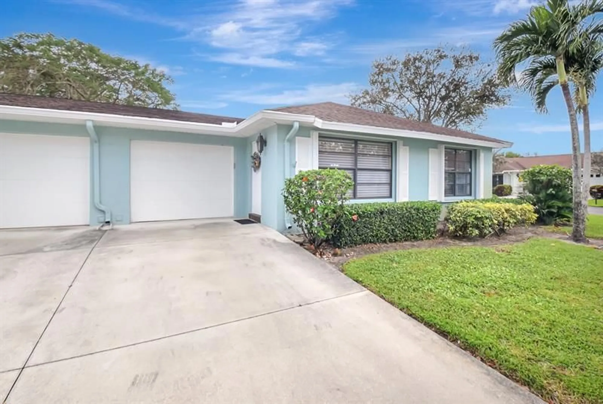 Property Slideshow image 3 of 66 | 9800 pecan tree dr b, Boynton Beach, FL, 33436