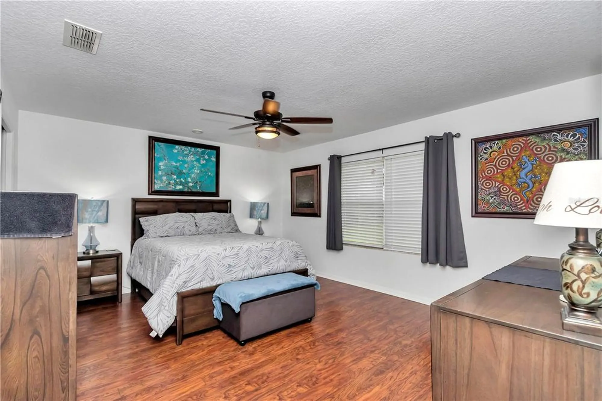 Property Slideshow image 11 of 43 | 5556 grove mnr, Lady Lake, FL, 32159