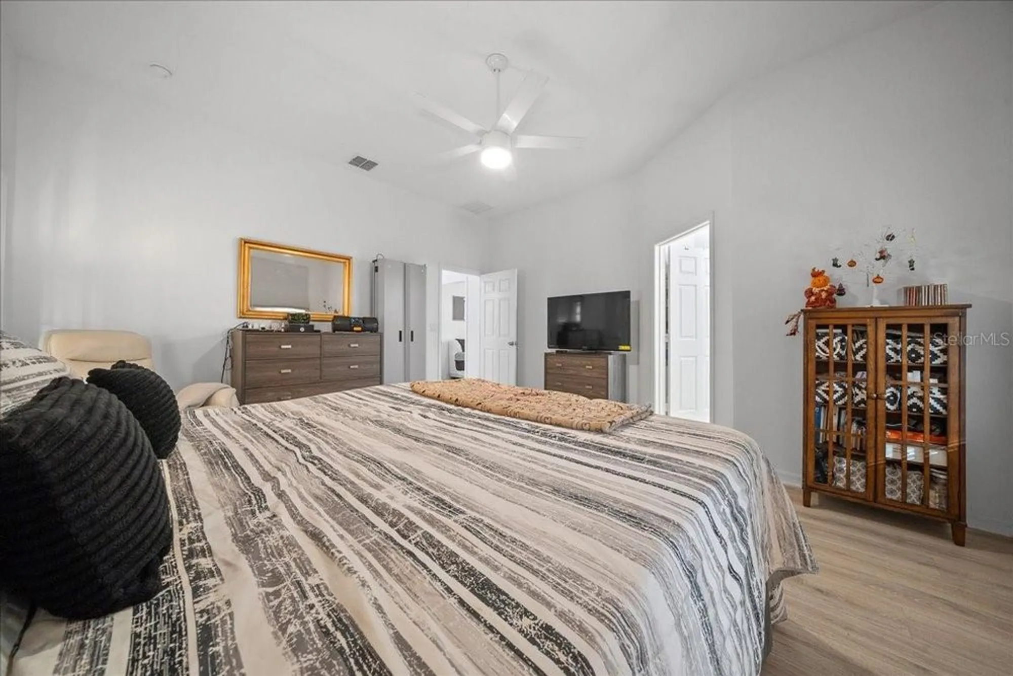 Property Slideshow image 43 of 58 | 25008 cypress pond ct, Leesburg, FL, 34748