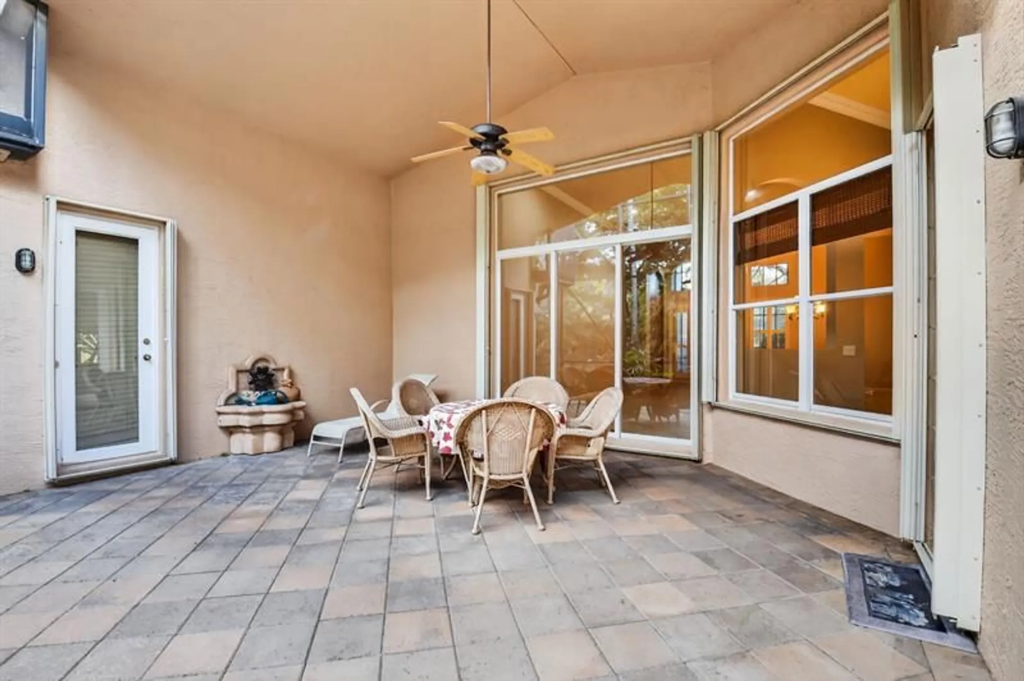 Property Slideshow image 43 of 64 | 8871 majorca bay dr, Lake Worth, FL, 33467