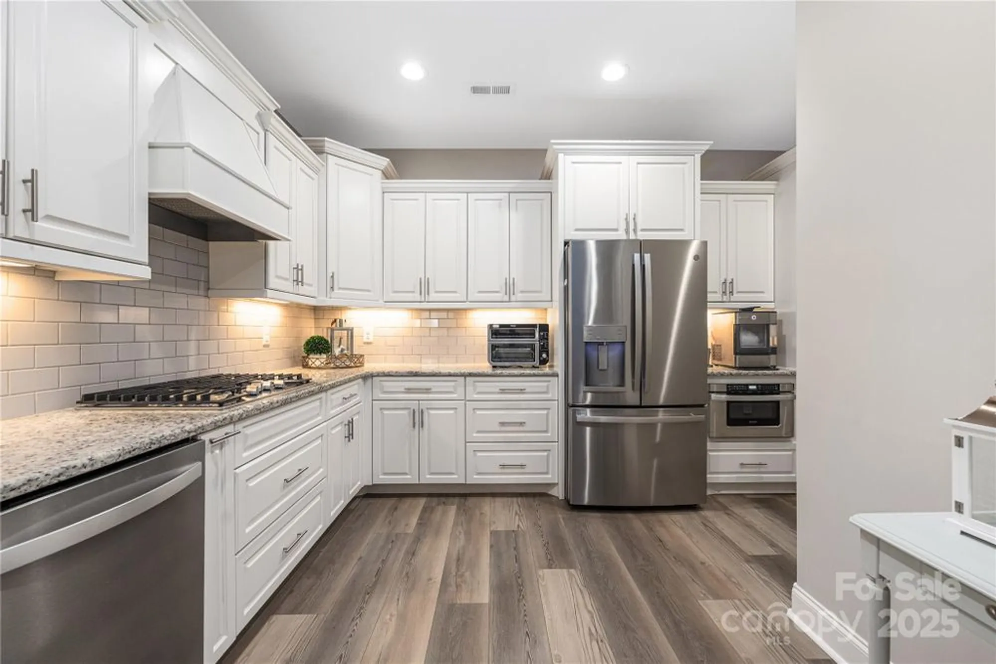 Property Slideshow image 13 of 32 | 8111 rainier dr, Denver, NC, 28037