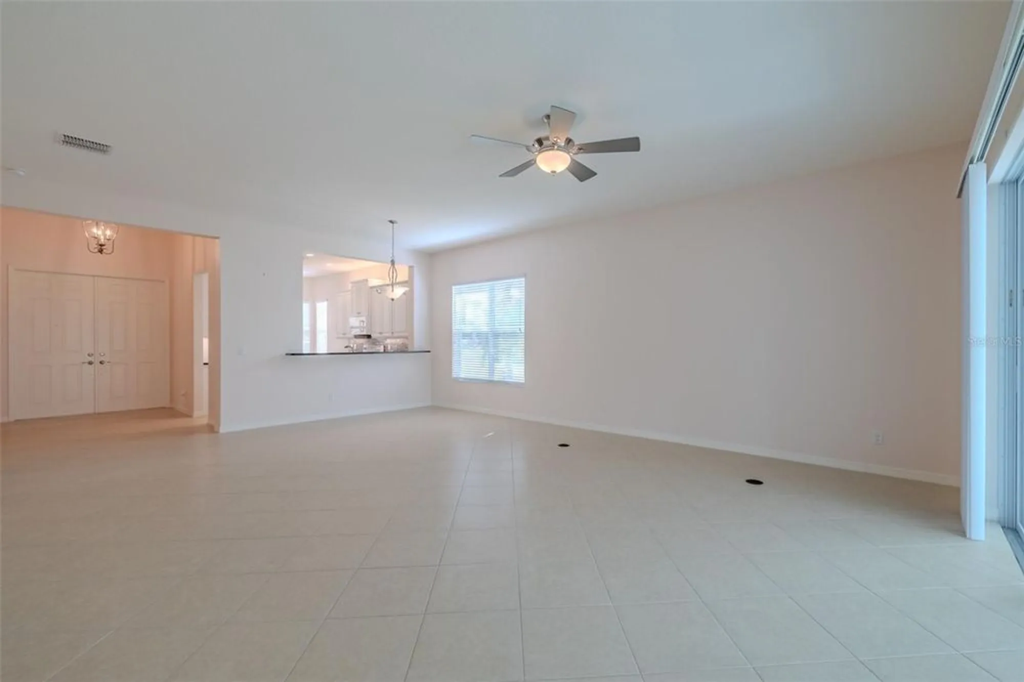 Property Slideshow image 19 of 100 | 4817 sandy glen way, Wimauma, FL, 33598