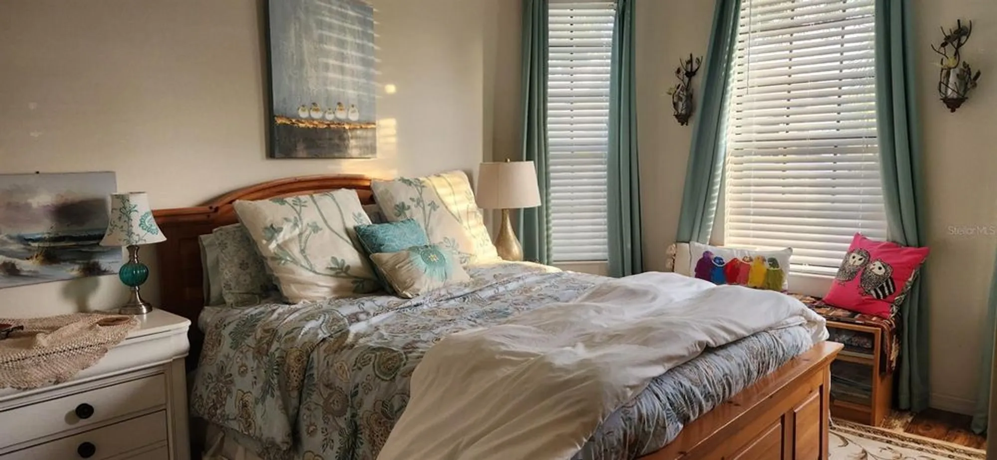 Property Slideshow image 8 of 31 | 237 mystic falls dr, Apollo Beach, FL, 33572